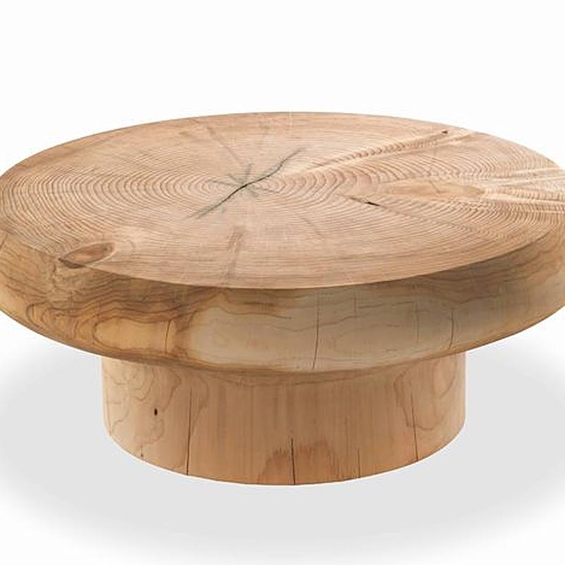 Coffee table solid Cedar round all hand-crafted
in solid cedar wood. Treated with natural pine extracts.
Solid cedar wood include movement, 
cracks and changes in wood conditions, 
this is the essential characteristic of natural 
solid cedar wood