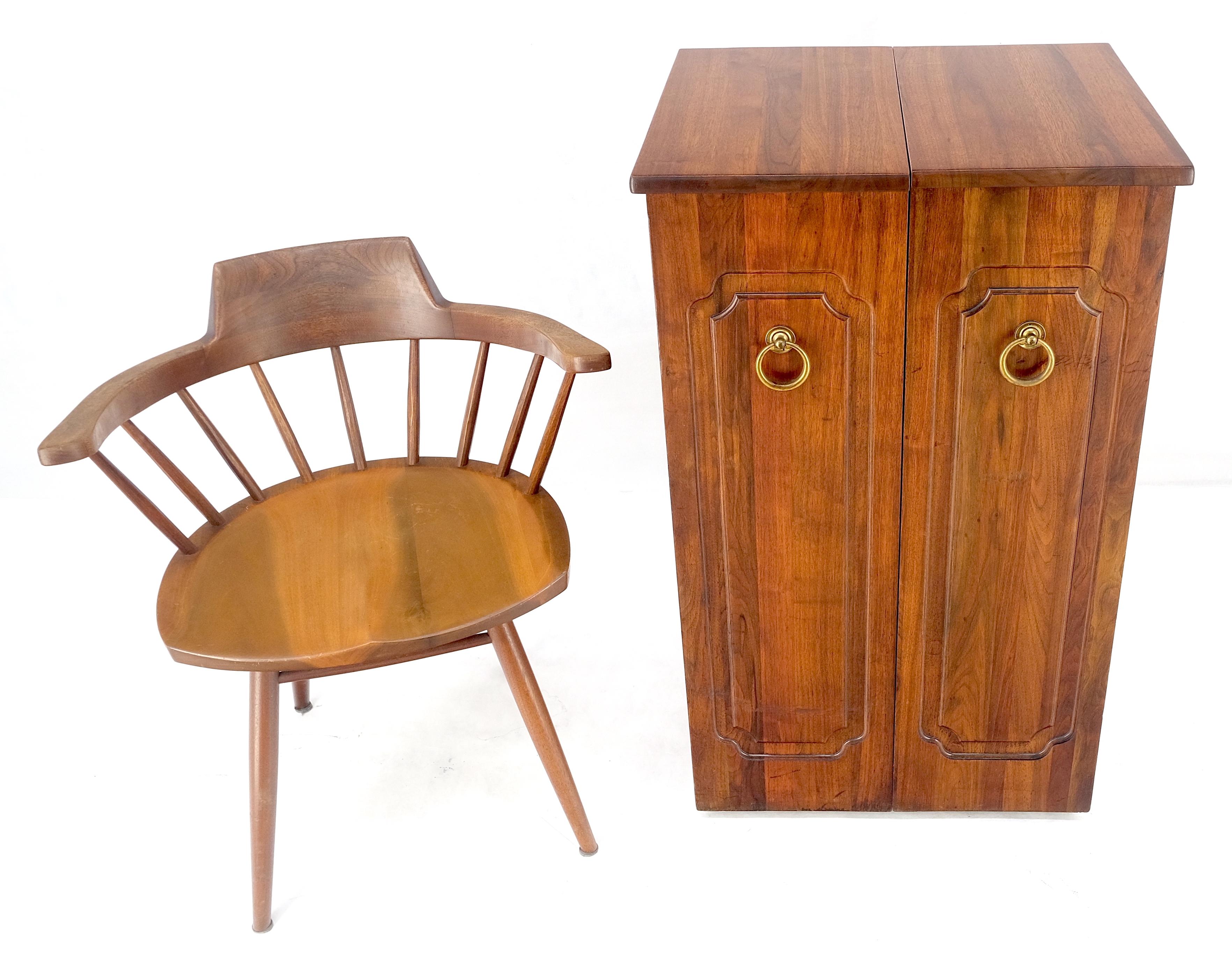 Lacquered Solid Cherry & Brass Wooton Style Folding Box Shape Bar Liquor Cabinet Wheels For Sale