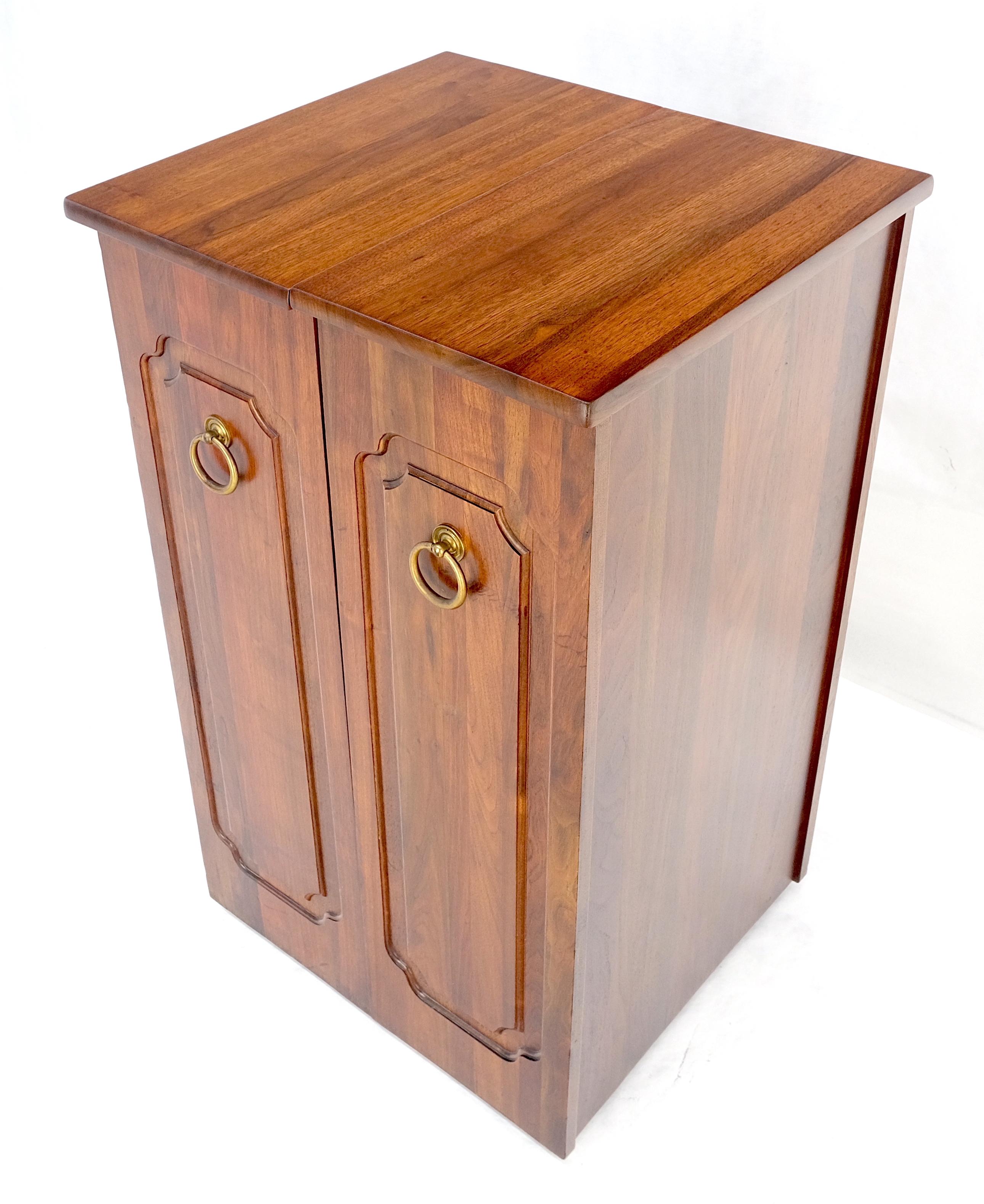 Solid Cherry & Brass Wooton Style Folding Box Shape Bar Liquor Cabinet Wheels For Sale 1