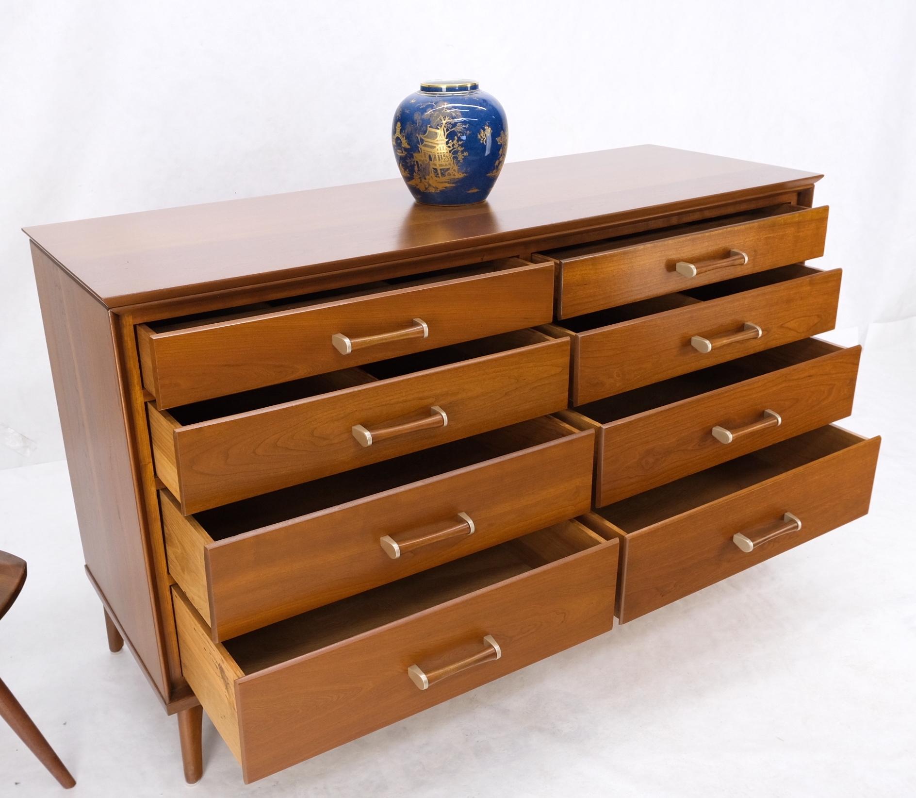 Solid cherry Mid-Century Modern 8 drawers long credenza dresser in style of Renzo Ruttily.