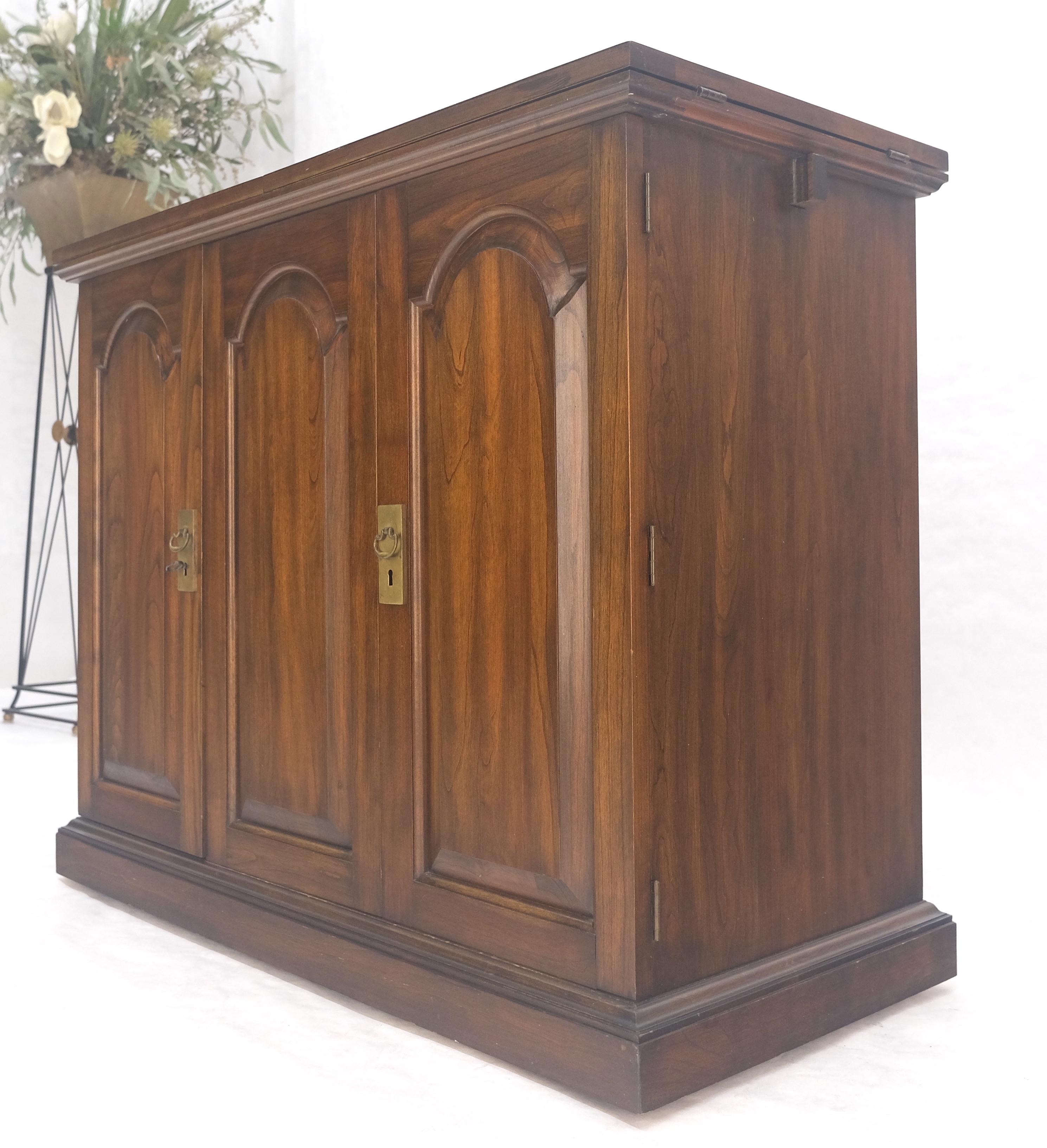 Solid Cherry Raised Panel Doors Liquor Bar Serving Flip Top Cabinet MINT For Sale 2