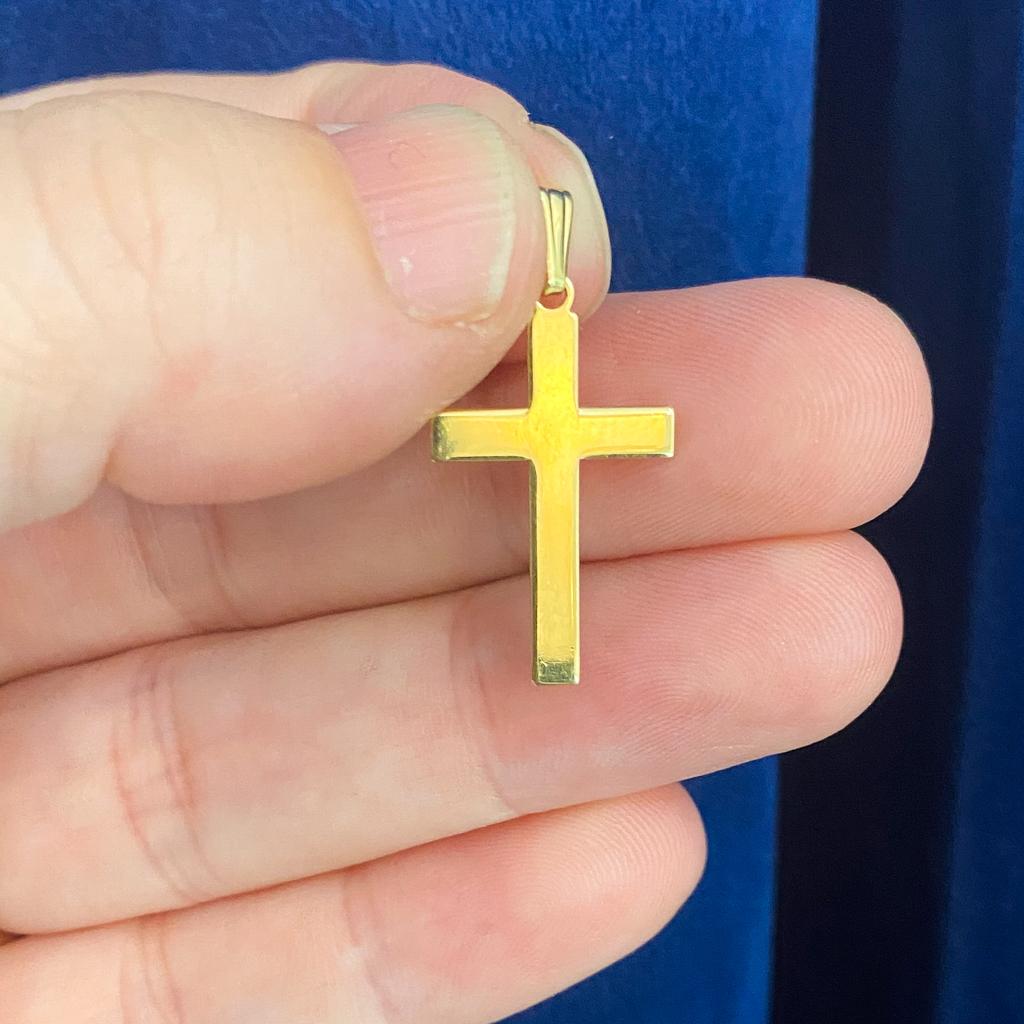 Slim and perfect for everyday wear, this solid flat cross pendant is an excellently preserved piece, an estate piece, ready to be loved again, just as we all deserve to be loved every day. This is a great gift to honor commitments, celebrate