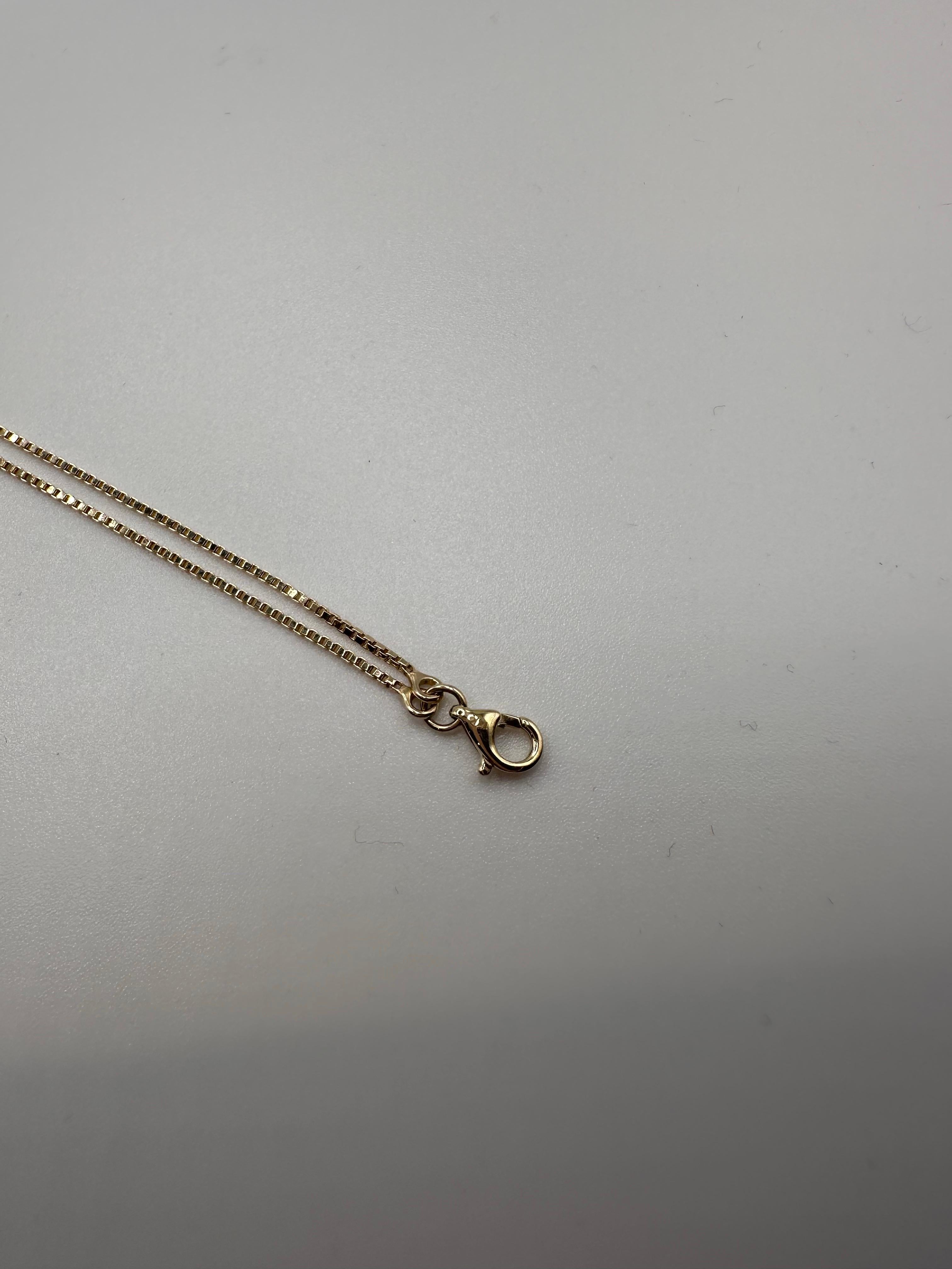 Impresionante pulsera cruzada de 7,5 pulgadas, se puede ajustar más larga o más corta, ¡hecha en oro amarillo macizo de 18 quilates con estilo moderno!

*El artículo se entregará con un bonito embalaje y un certificado de autenticidad del