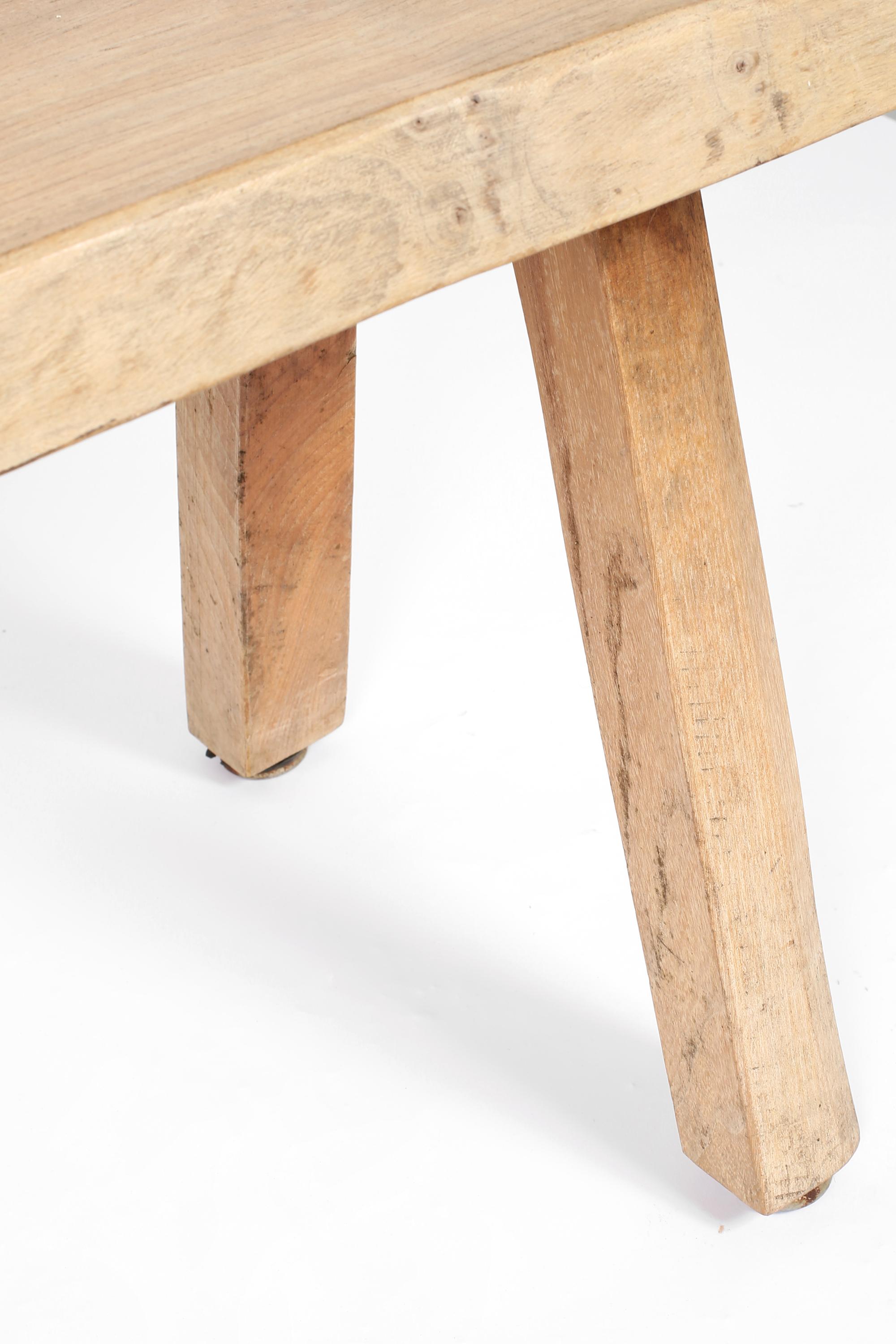 Solid Elm Bench Attributed to Olavi Hanninen, C. 1960s For Sale 3