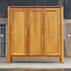 Solid elm cabinet in the style of Chapo, Maison Regain circa 1970