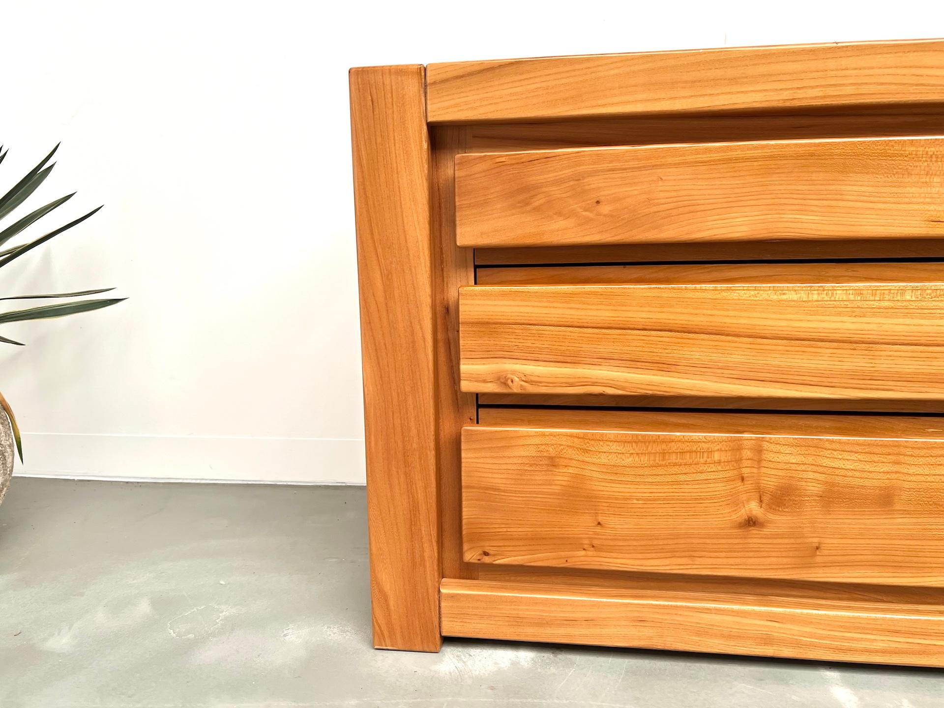 Elm Solid elm chest of drawers by Maison Regain – circa 1970  Maison Lecan presents For Sale