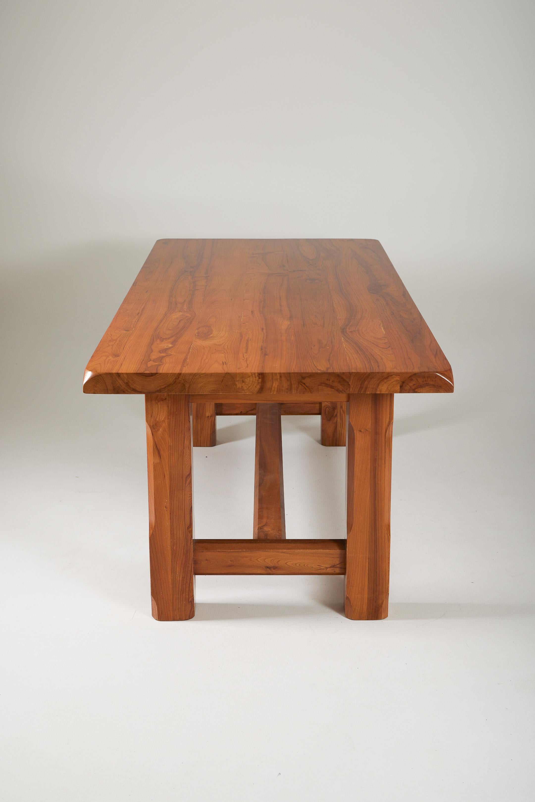 Elm Solid elm dining table For Sale