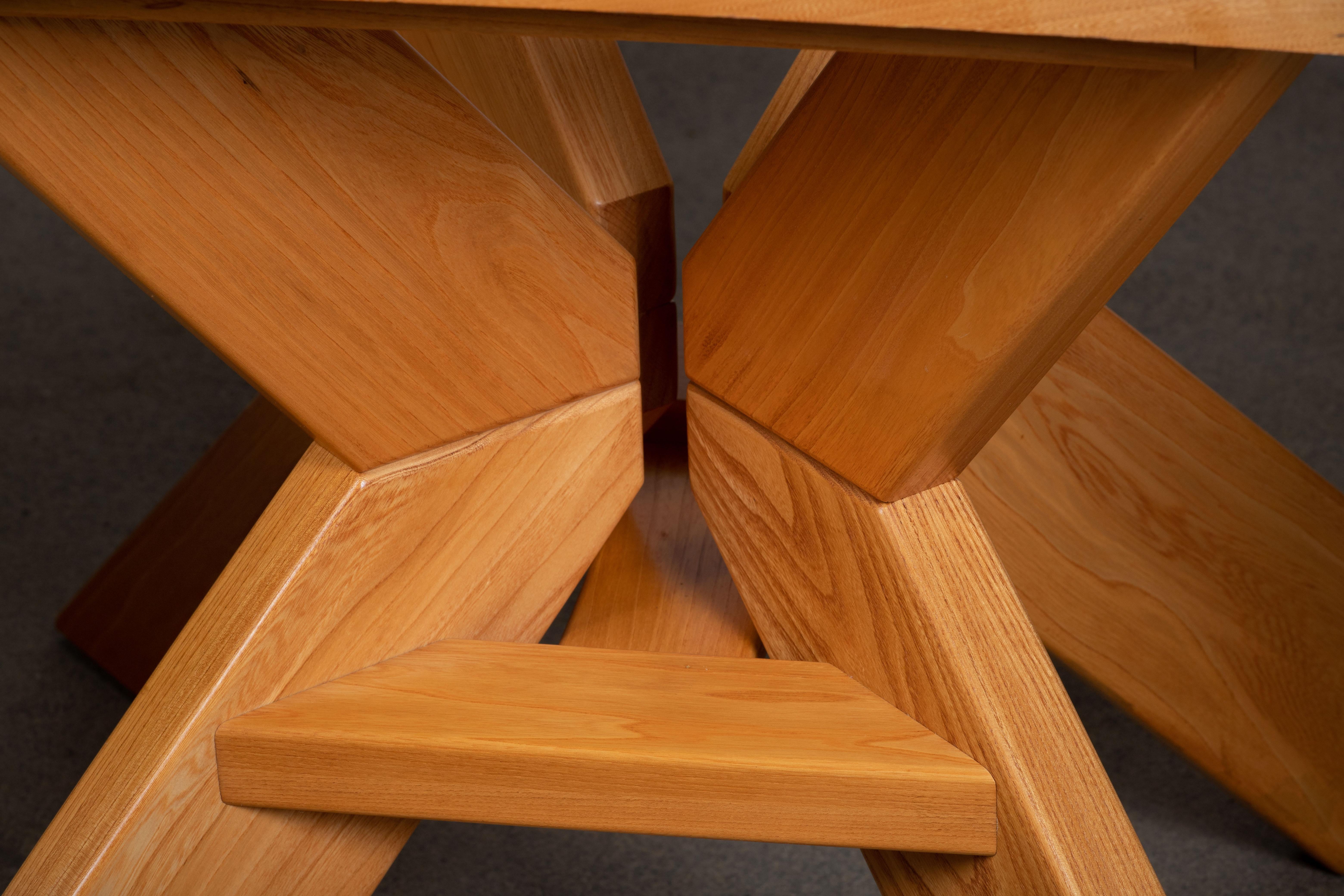 20th Century Pierre Chapo Style Circular Elm Dining Table For Sale