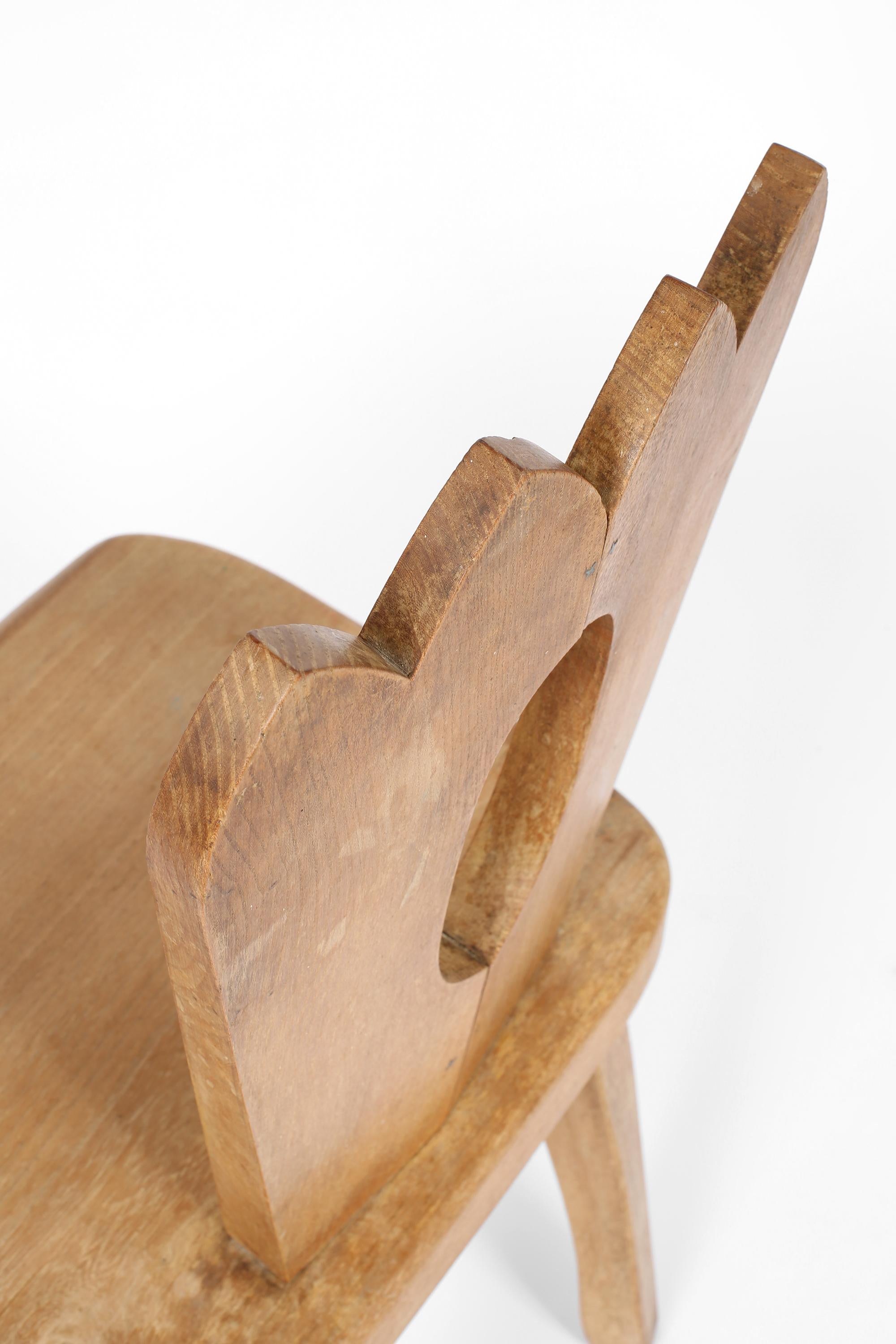 Solid Elm ‘King’ Chair Attributed to Olavi Hanninen, c. 1960s 5