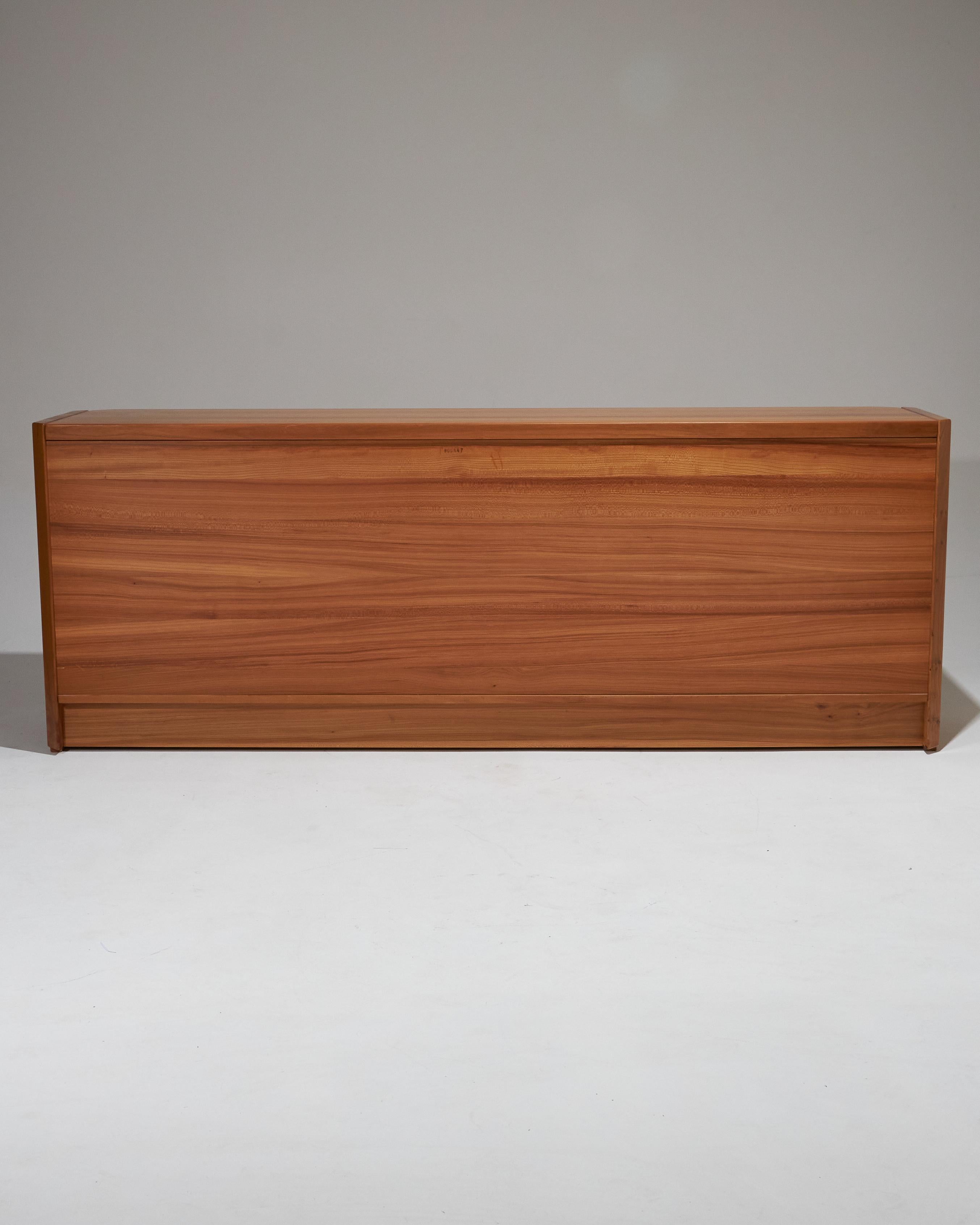 Solid Elm Sideboard, 1970s For Sale 5