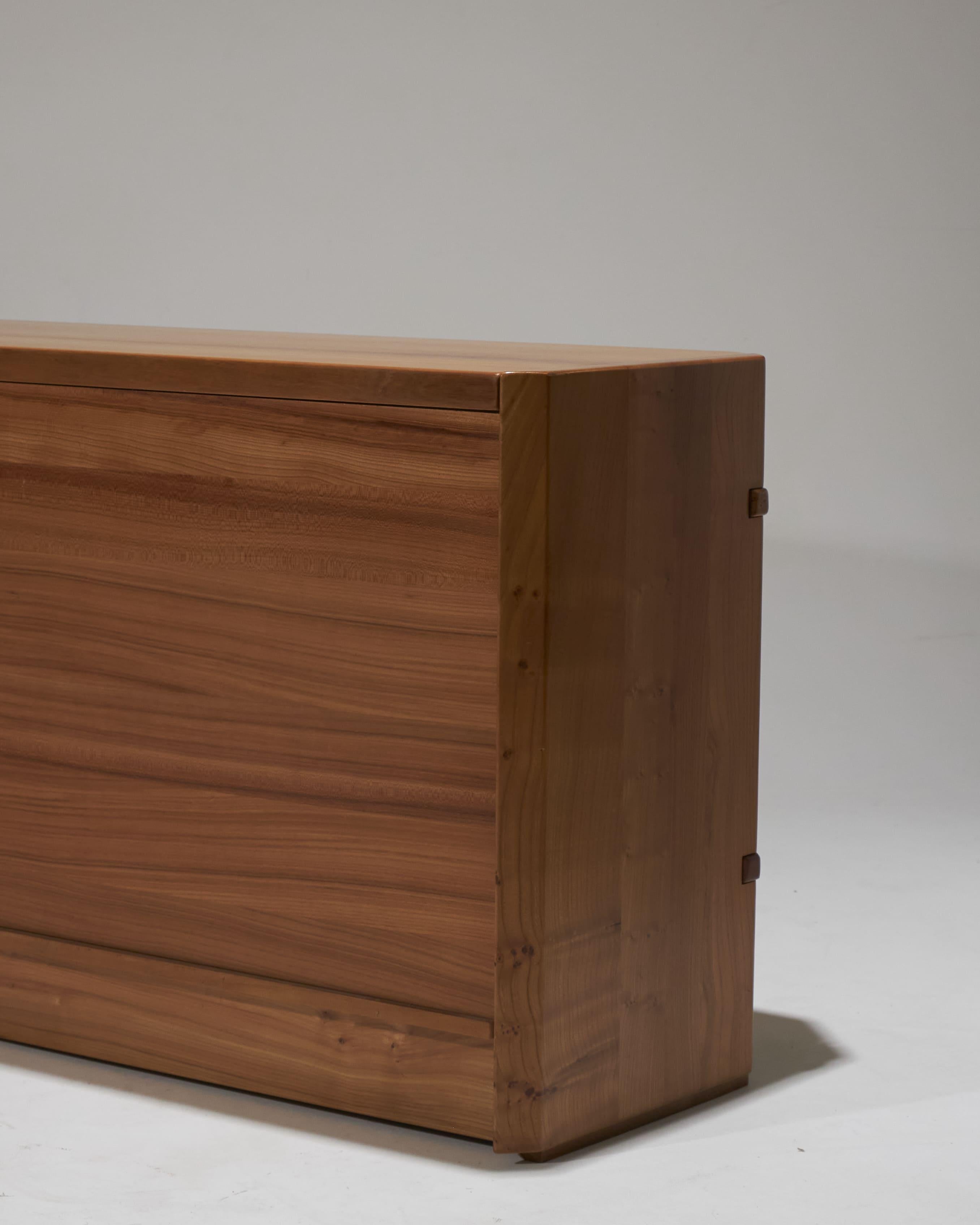 Solid Elm Sideboard, 1970s For Sale 5