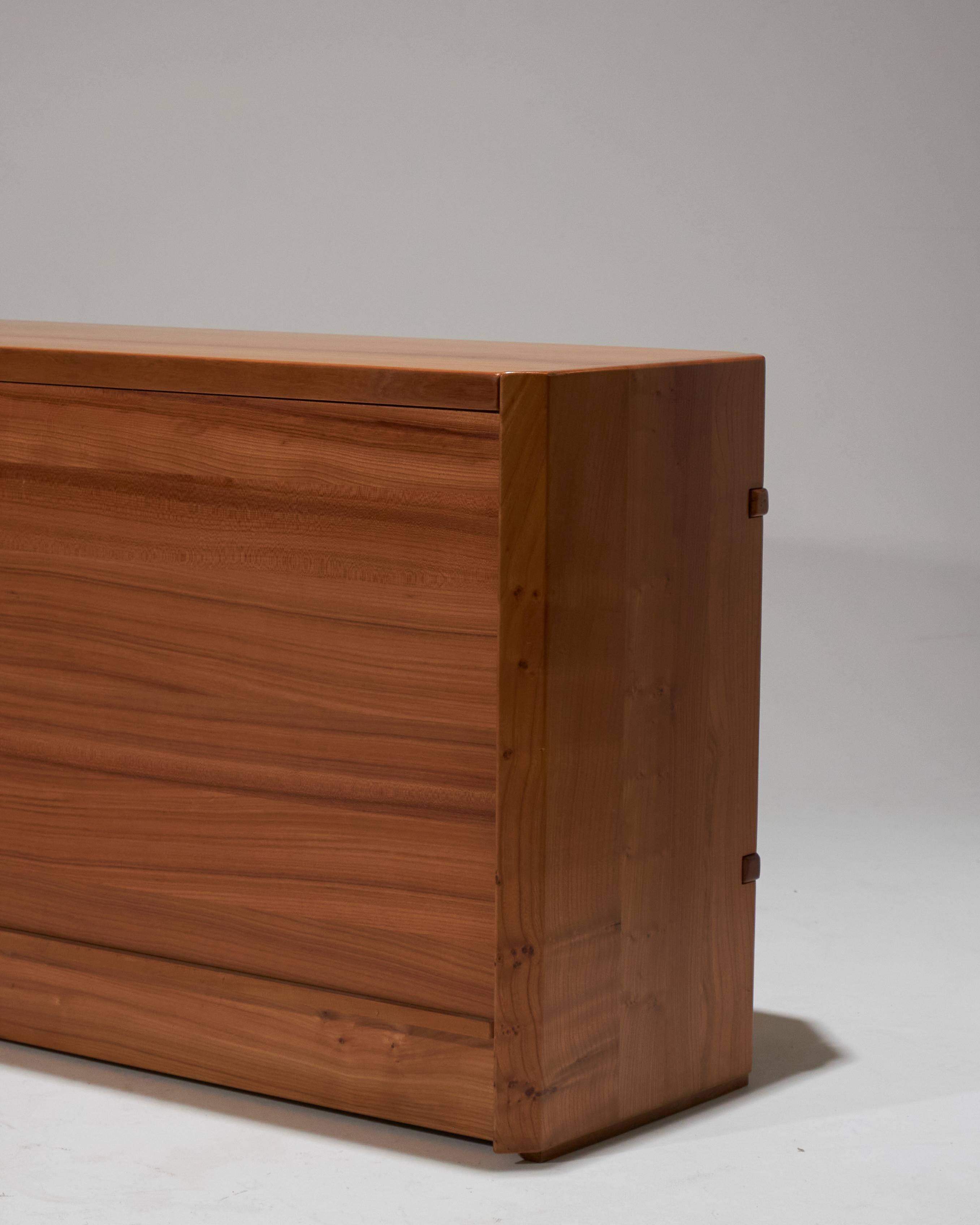 Solid Elm Sideboard, 1970s For Sale 6