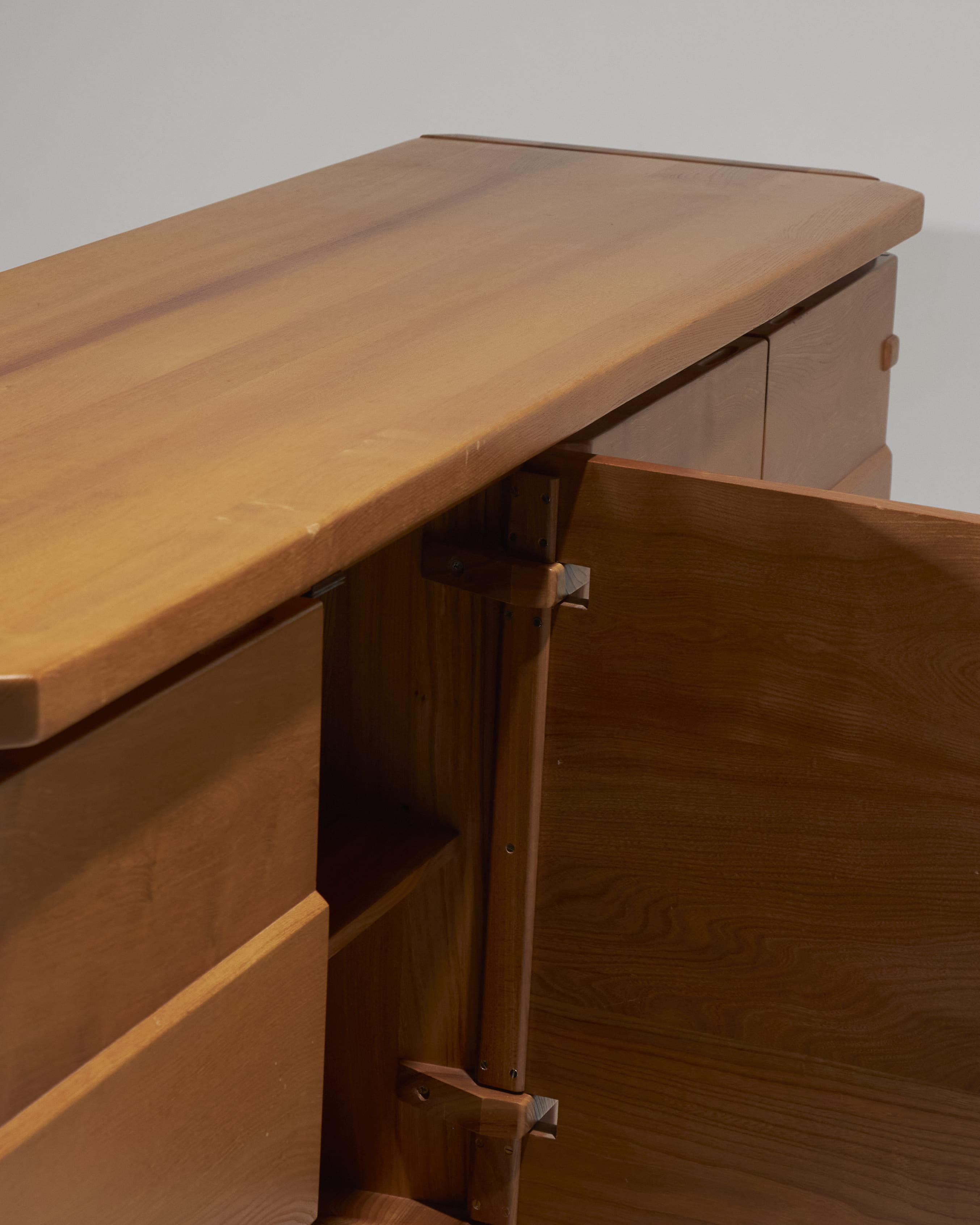 Solid Elm Sideboard, 1970s For Sale 9