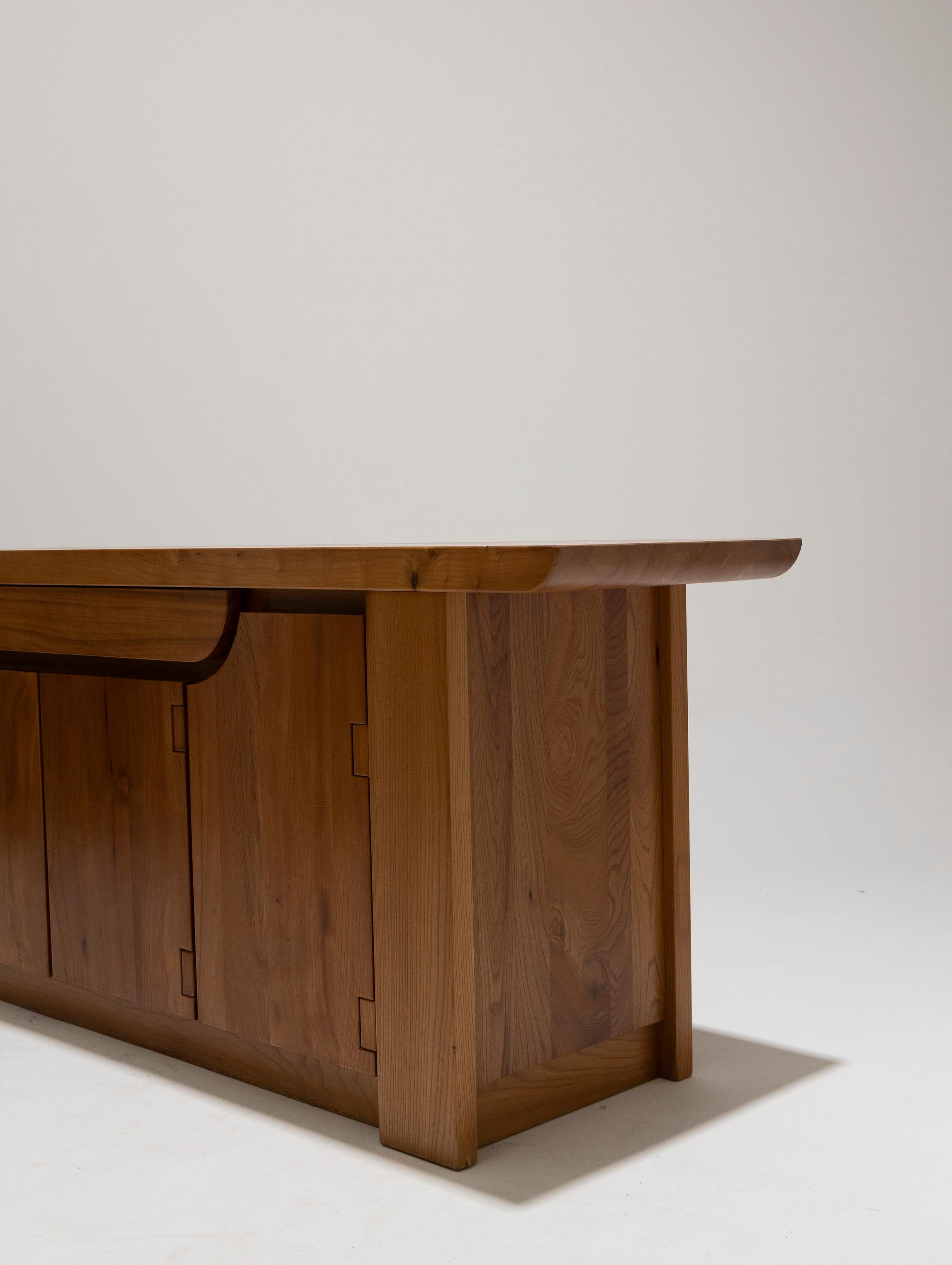 Solid elm sideboard, Luigi Gorgoni, 1980s 10