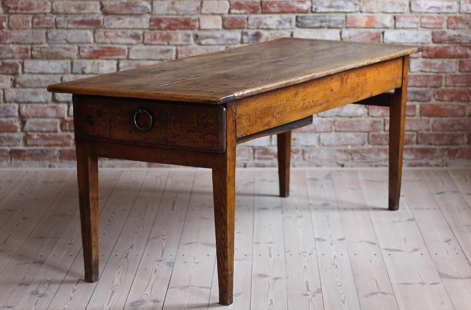 Solid Elm Table, 18th / 19th Century, Rustic Style, Prep or Dining Table 1