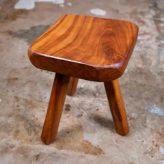 Solid elm tripod stool, French work from the 1960s
