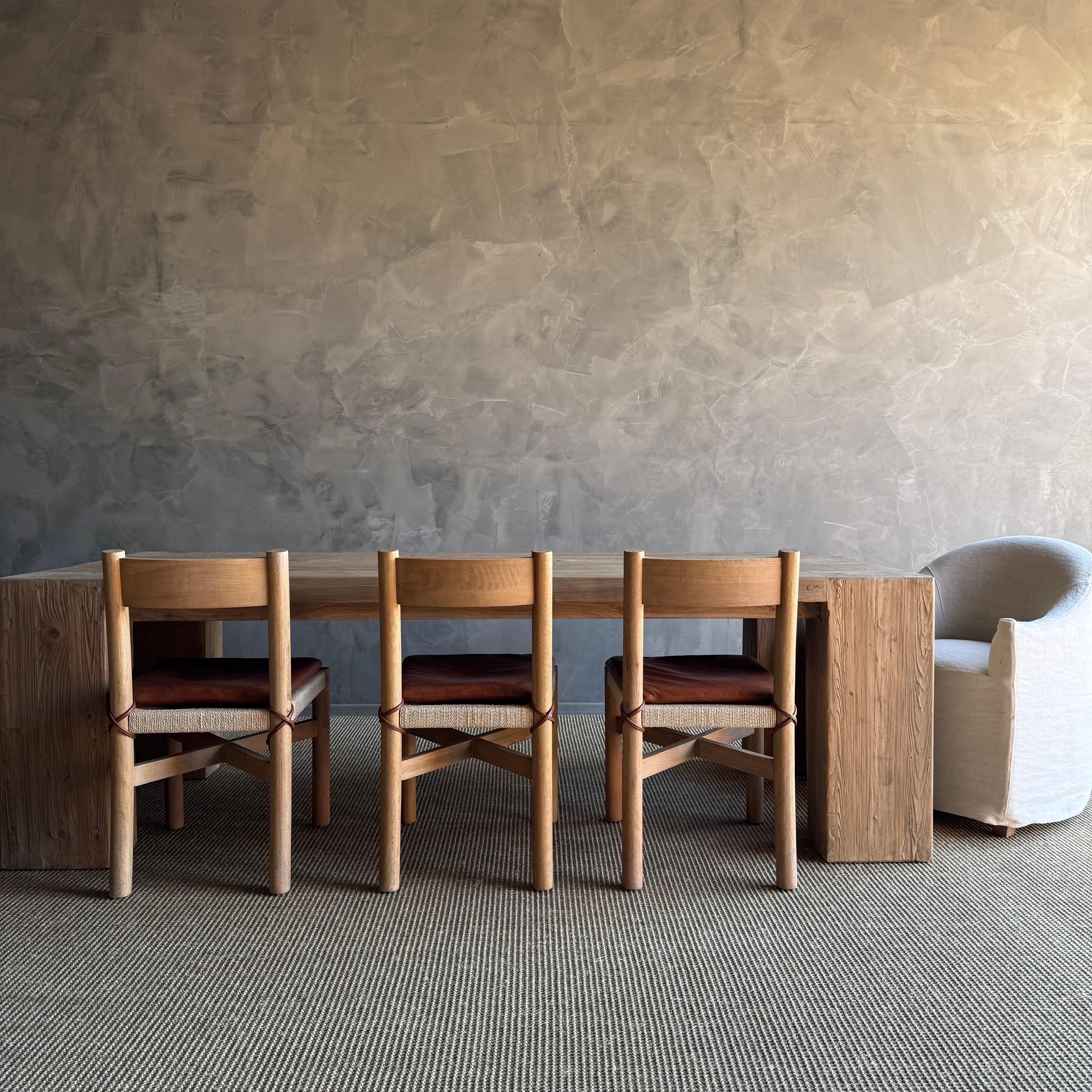 Mesa de comedor de madera maciza de olmo estilo viga elaborada con madera de olmo rústica recuperada en venta 7