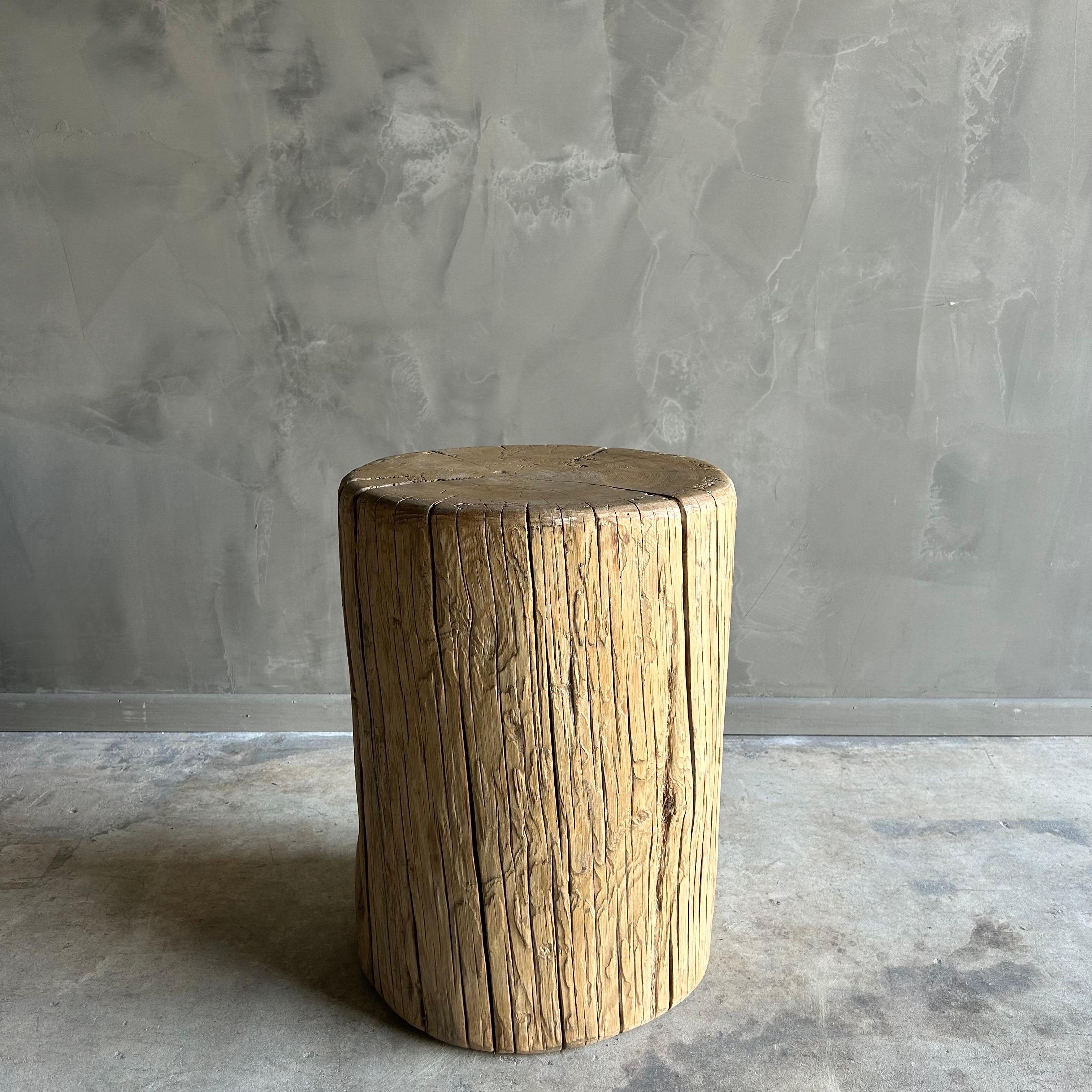 Natural wood side table stump. 
Beautiful solid stump, great for use as a side table, drink table, or bath. A great architectural accent for any room. 
This stump has very unique characteristics, grooves, and movement. 
Solid sturdy, ready for daily