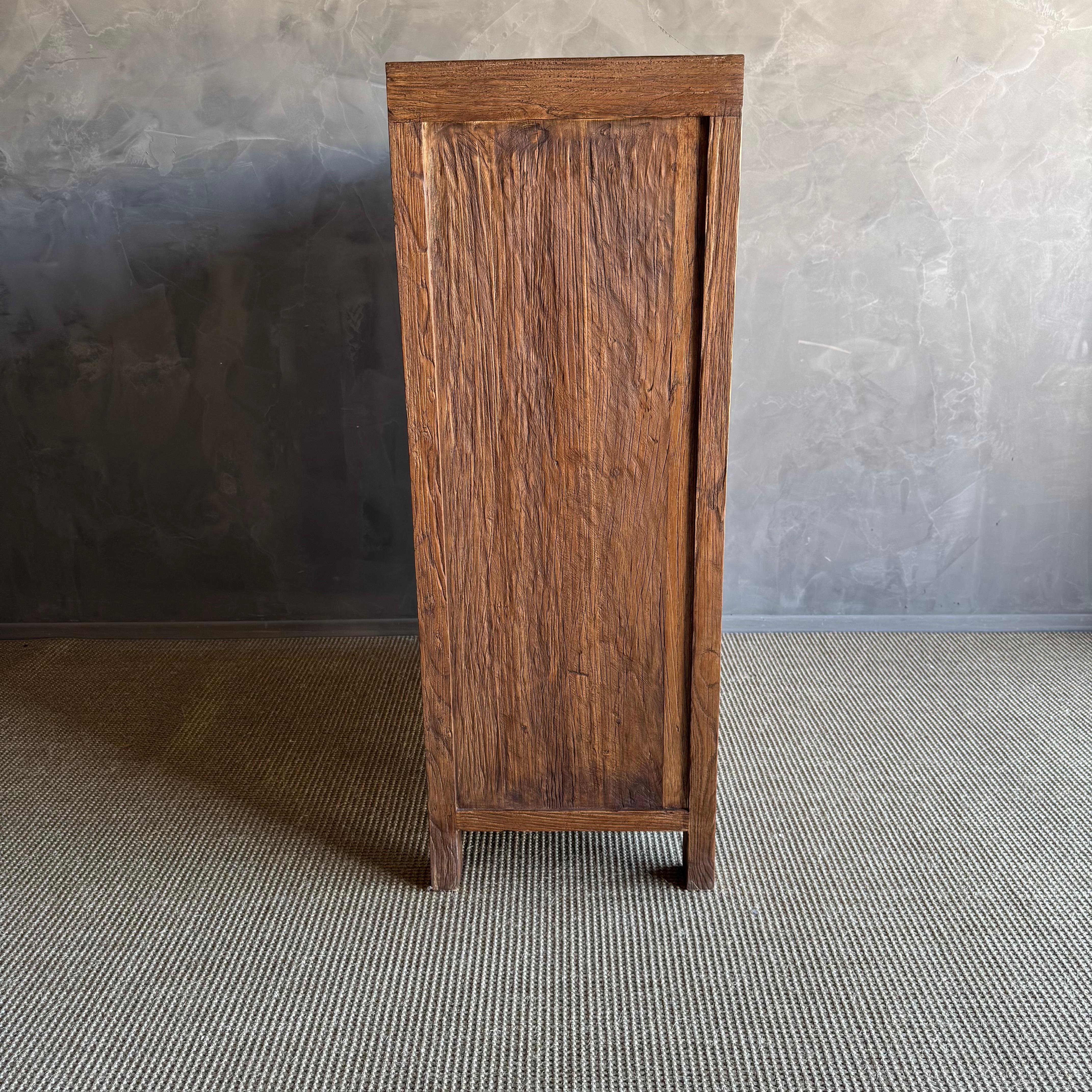 Legno Solid Elm Wood Tall Chest of Drawers in Walnut Finish in vendita