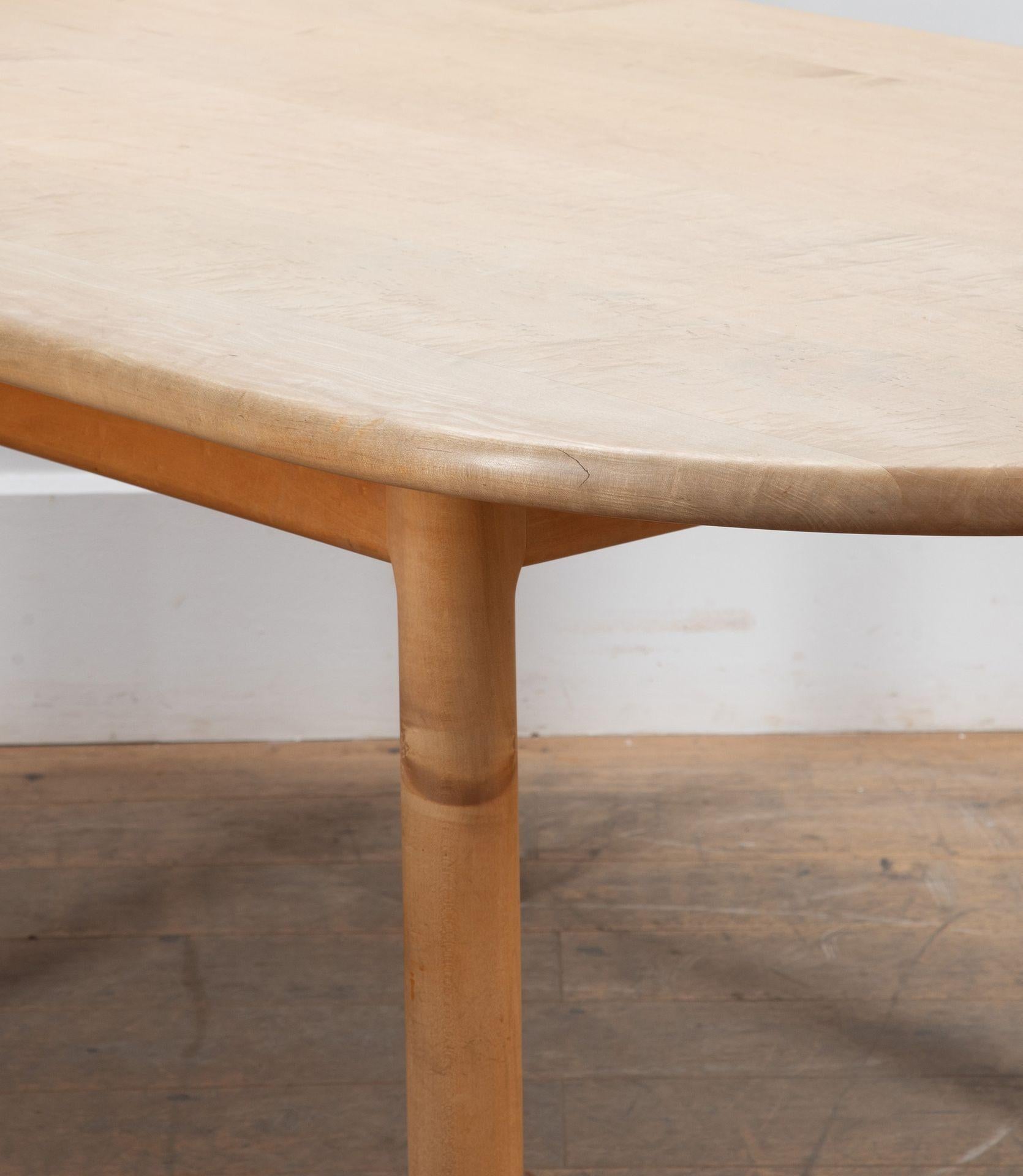 Solid English 20th Century Maple Table by Sir Terence Conran For Sale 6