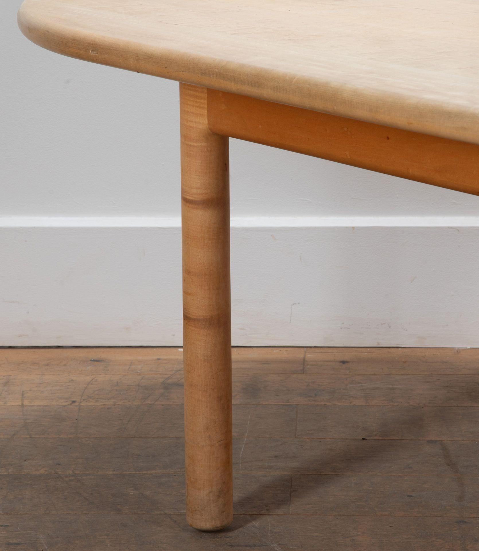 Solid English 20th Century Maple Table by Sir Terence Conran For Sale 7