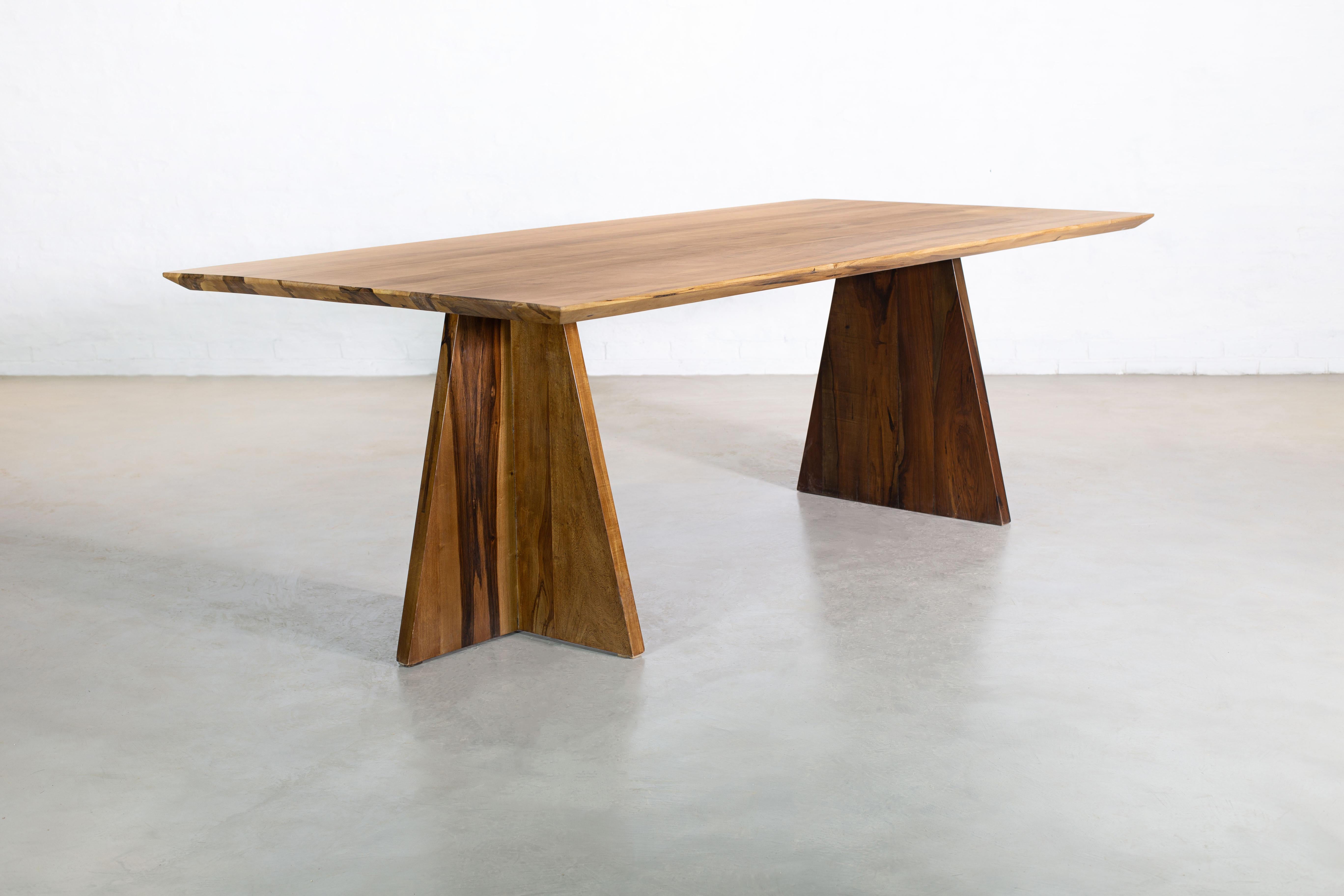 Luca Solid Exotic Argentine Rosewood Twin Pedestal Dining Table or Desk Costantini 

In Stock in New York 

The Luca table is one of Costantini’s signature and most specified pieces. It is shown here with a knife edge in Argentine Rosewood, a highly