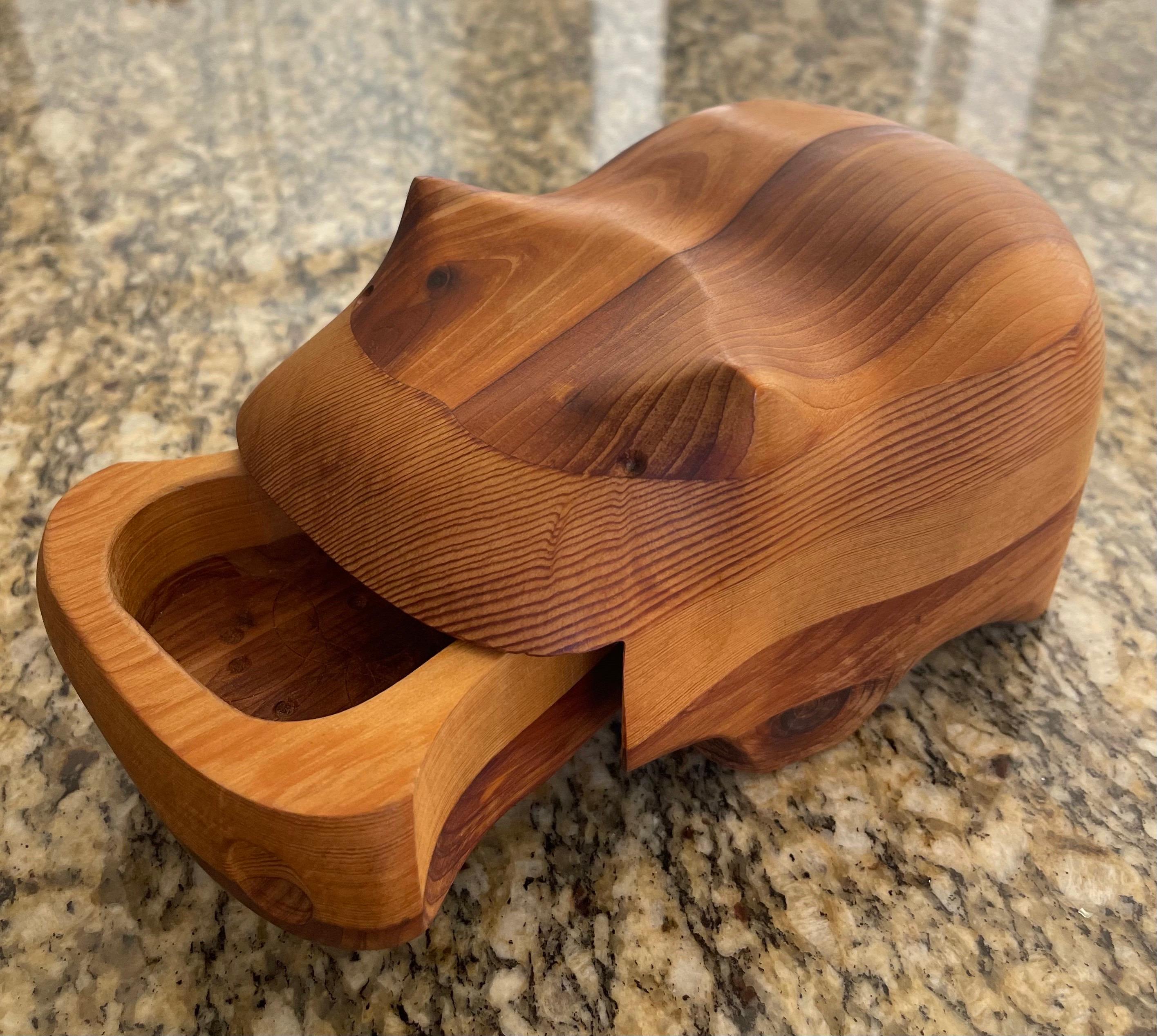 Solid Figural Hippo Cedar and Pine Wood Jewelry Box by Deborah D Bump In Good Condition In San Diego, CA