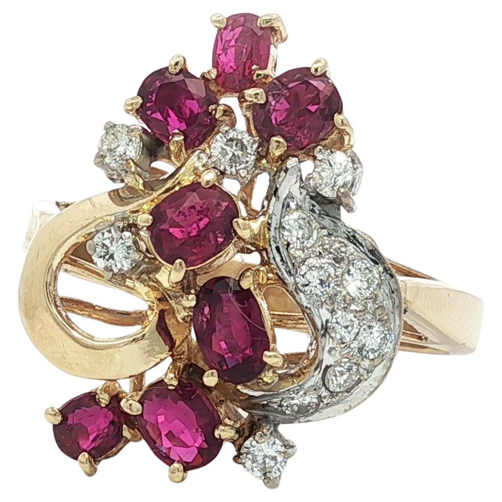 Bague en or massif 1,60ctw Oval Rich Red Ruby & Diamond Open Heart Cluster en vente
