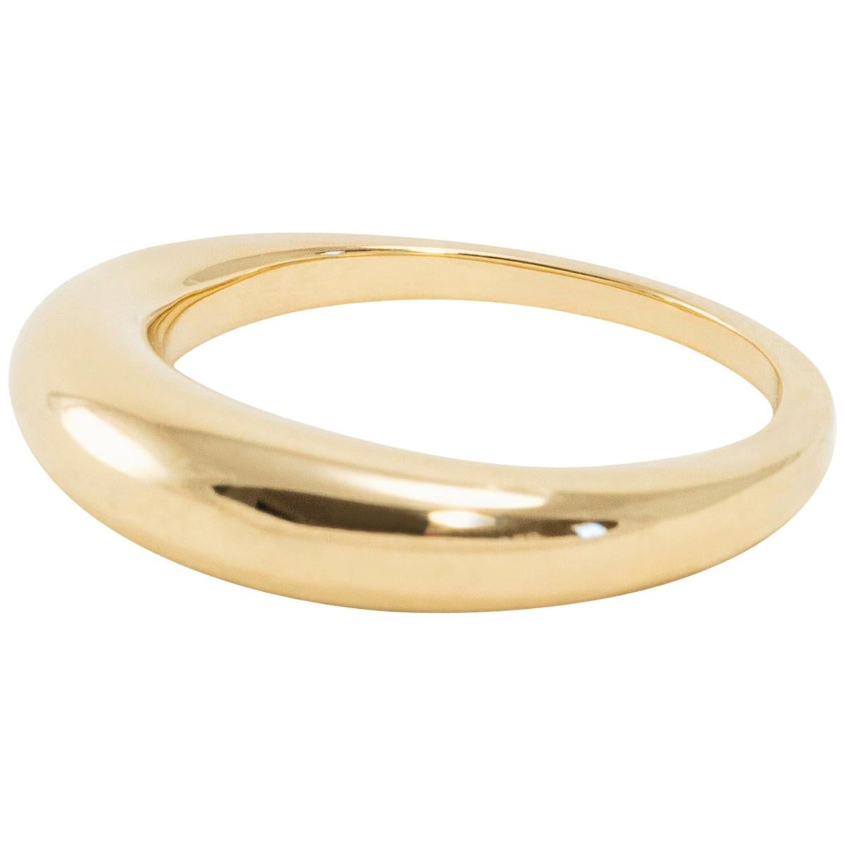 Solid Gold Circle Ring Revolution