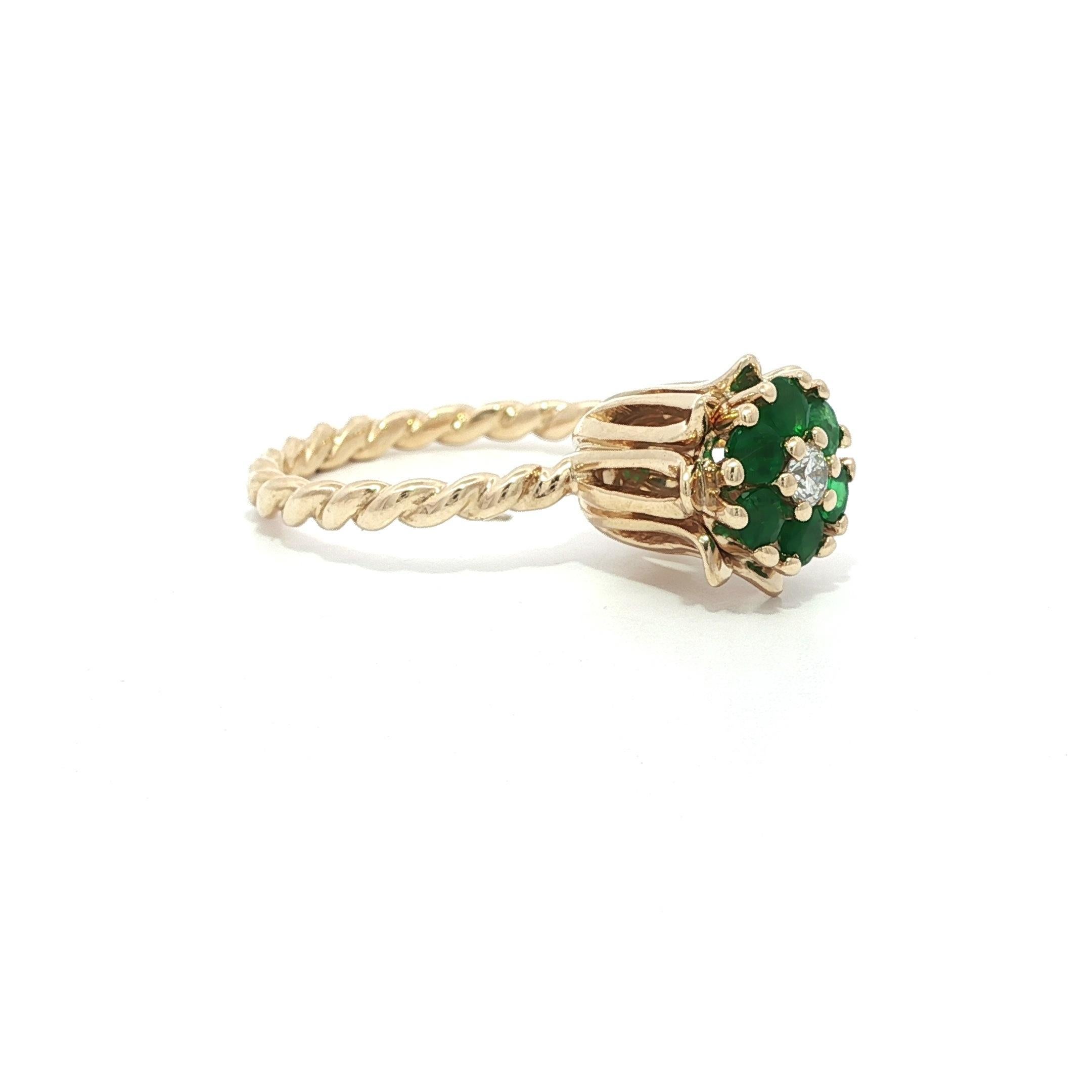 Massiv Gold Smaragd Saphir & Diamant Tulip Twisted Wire Stack Satz von 3 Ringe (Rundschliff) im Angebot