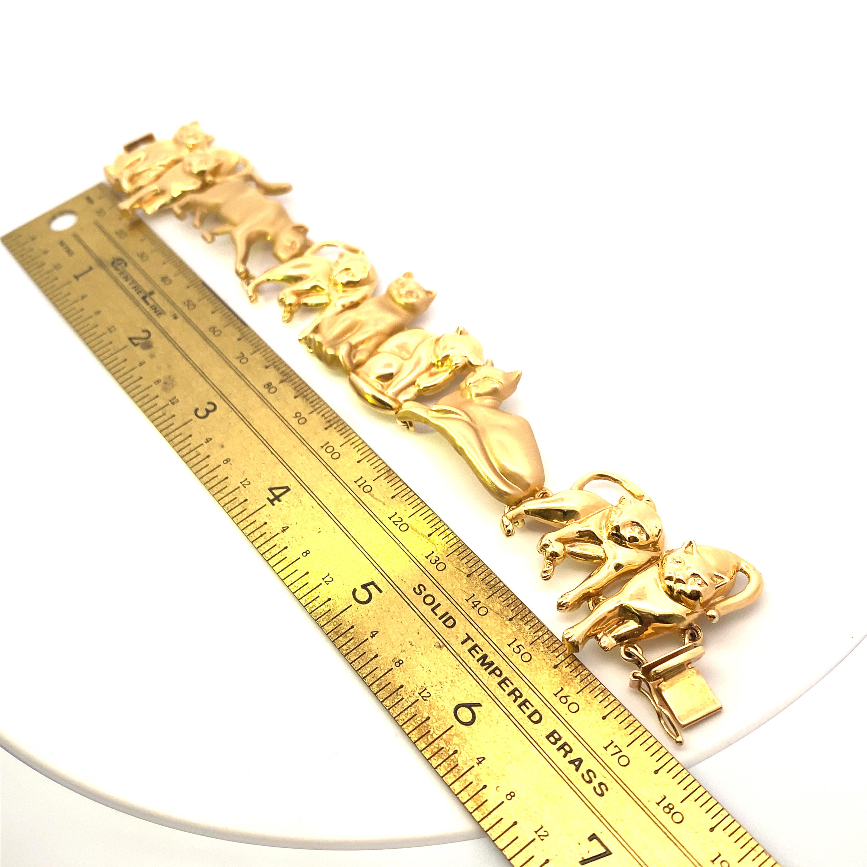 Armband aus massivem Gold mit Feline-Motiv im Zustand „Gut“ im Angebot in DALLAS, TX