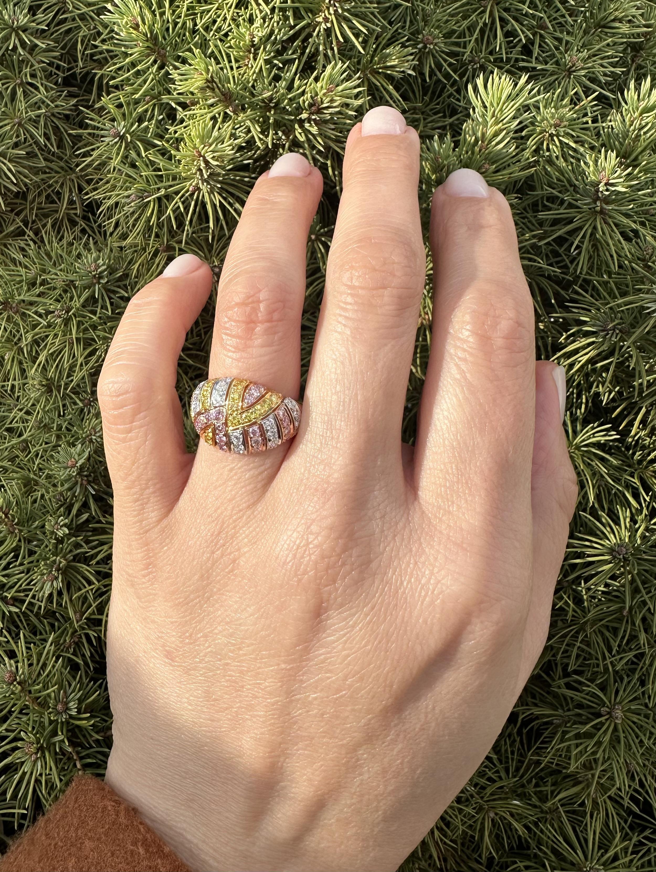 Brilliant Cut Solid Gold GIA 1.49ctw Natural Fancy Yellow & Pink Diamond Domed Mosaic Ring For Sale