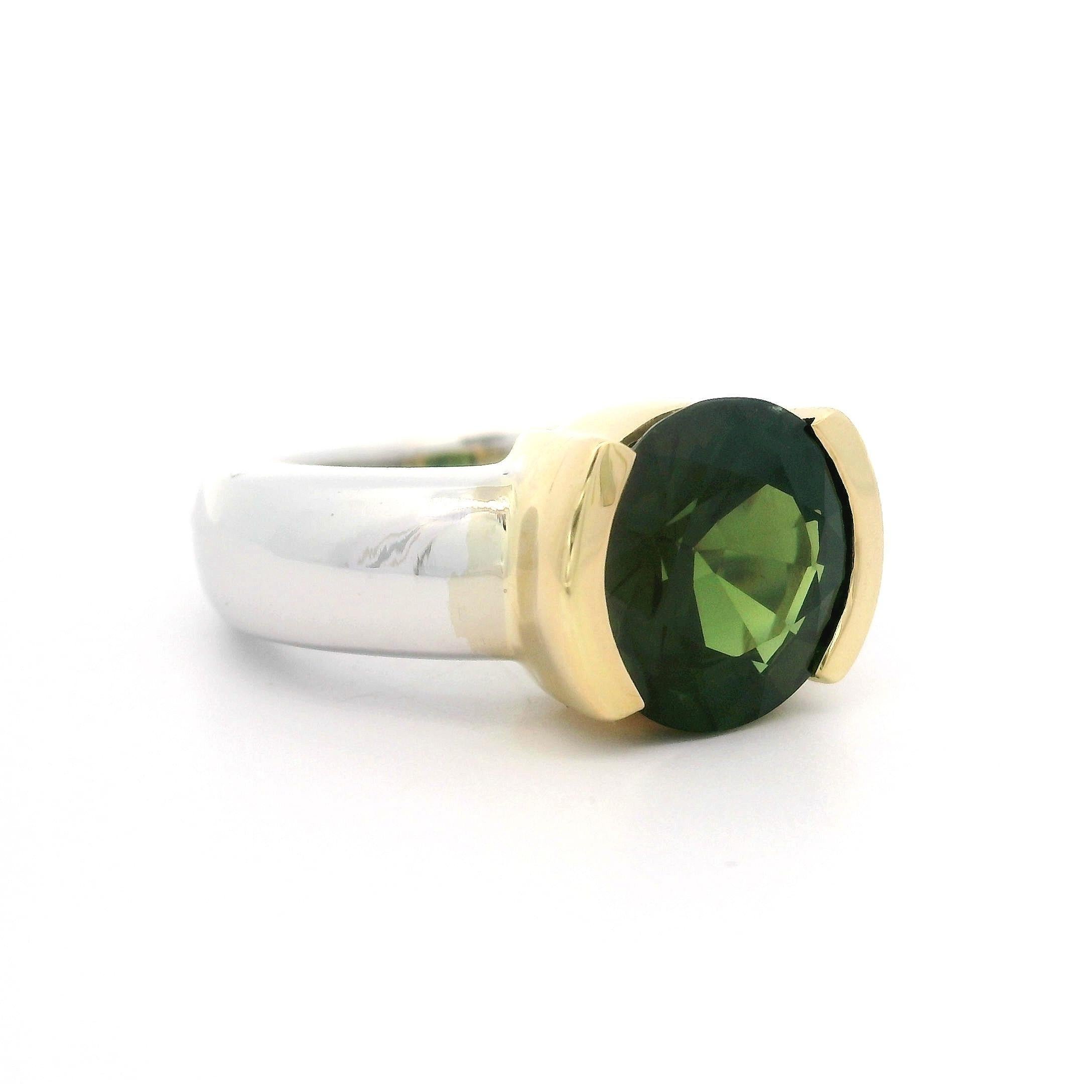 Bague en or massif GIA 4,22 carats, saphir vert rond, non chauffé et à moitié chaton en vente 6