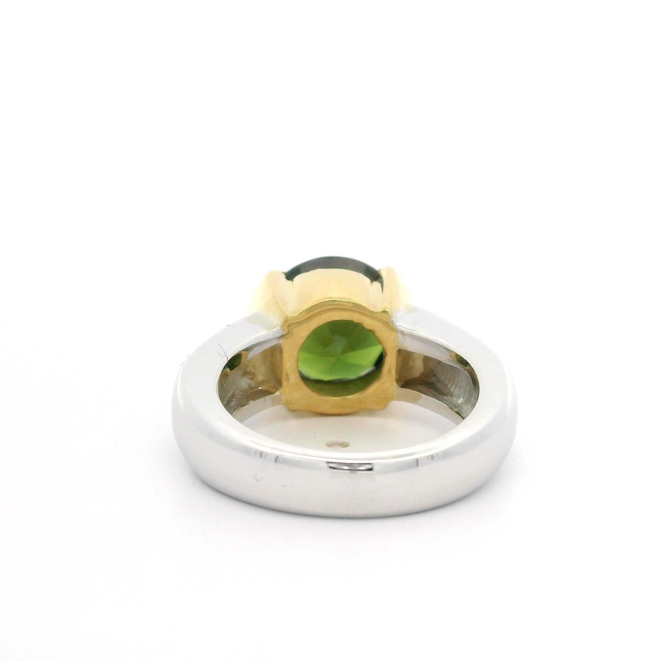 Bague en or massif GIA 4,22 carats, saphir vert rond, non chauffé et à moitié chaton en vente 3