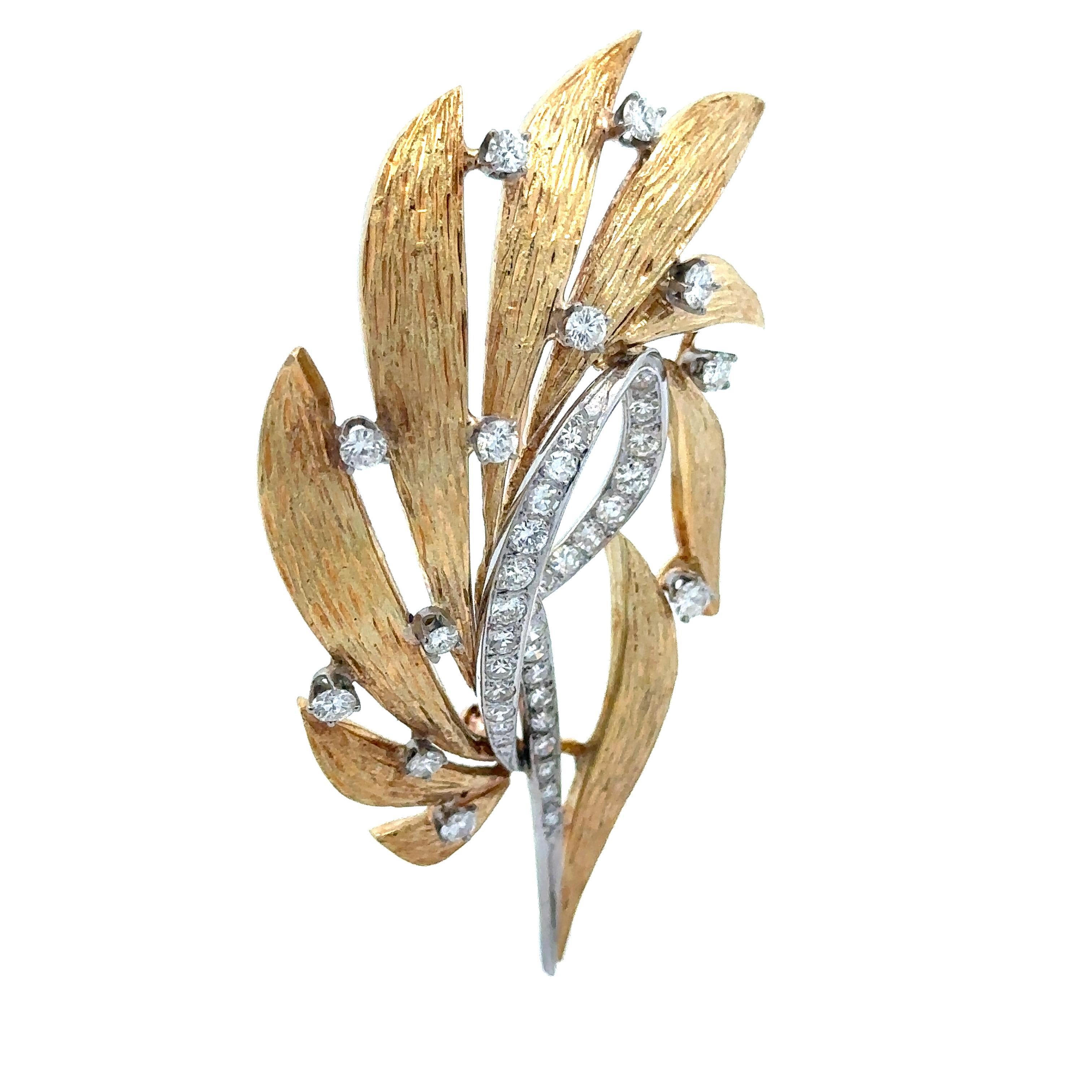 Solide Gold hohe Qualität 1ctw Diamant texturiert poliert Multi Leaf Pin Brosche im Angebot 2