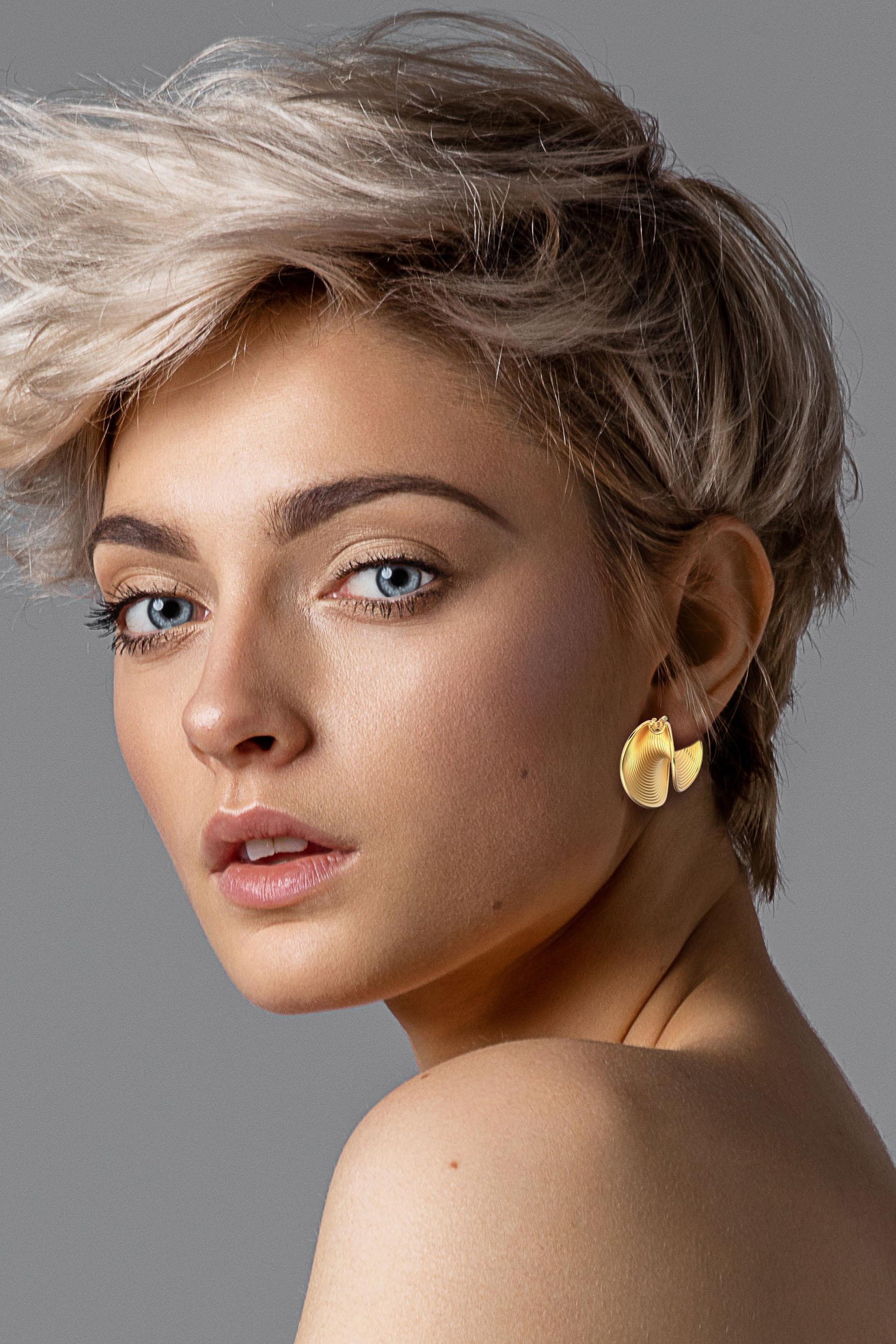 Oltremare Gioielli Gold Hoop Earrings, 18 karat Italian gold fine jewelry  For Sale 1