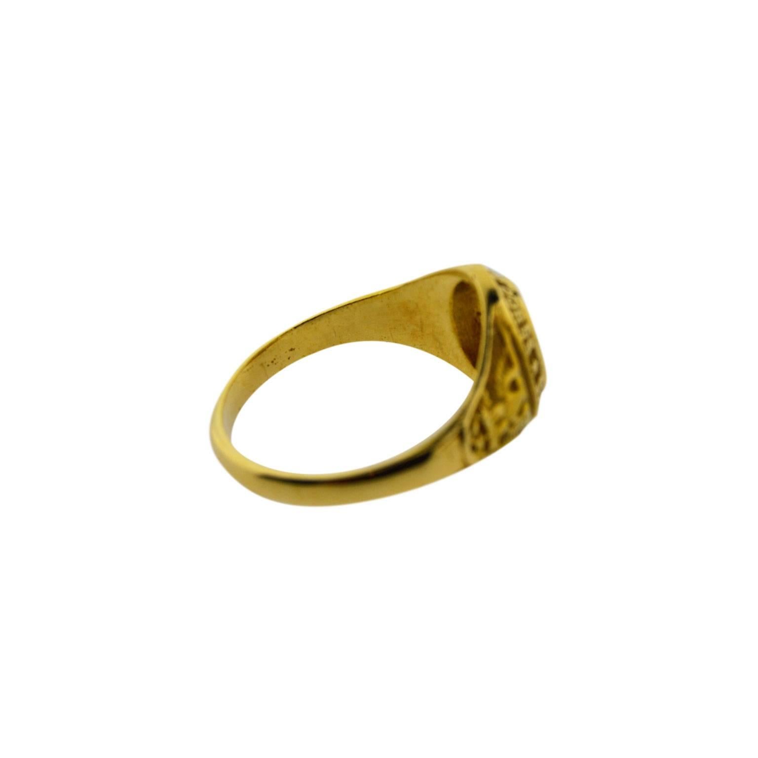 Solid Gold Ladies United States Marine Corp New Old Stock Ring In Excellent Condition In Long Beach, CA