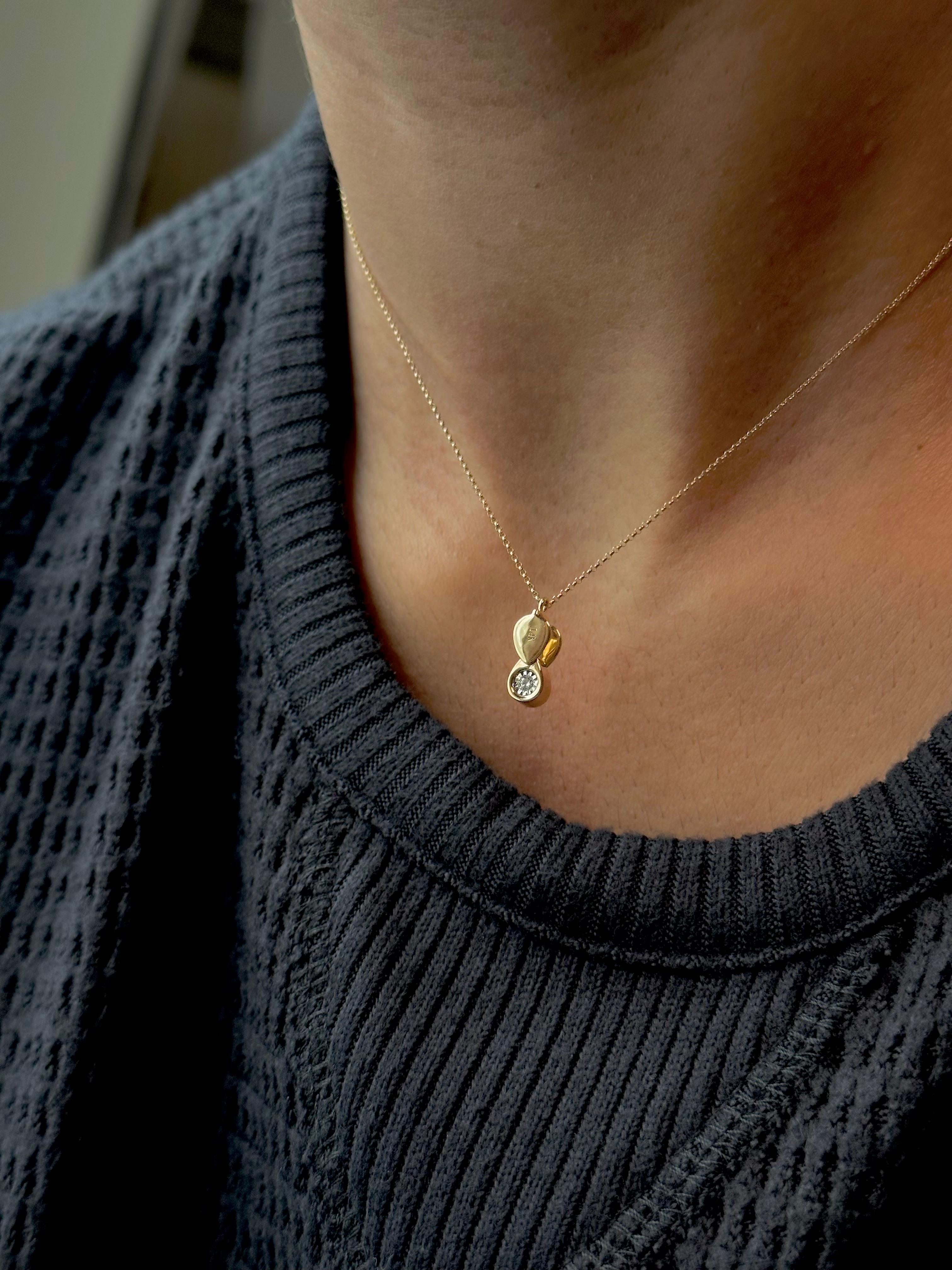 Halskette aus massivem Gold Loupe mit natürlichem Diamanten, minimalistische Charm-Halskette 14k  im Angebot 3