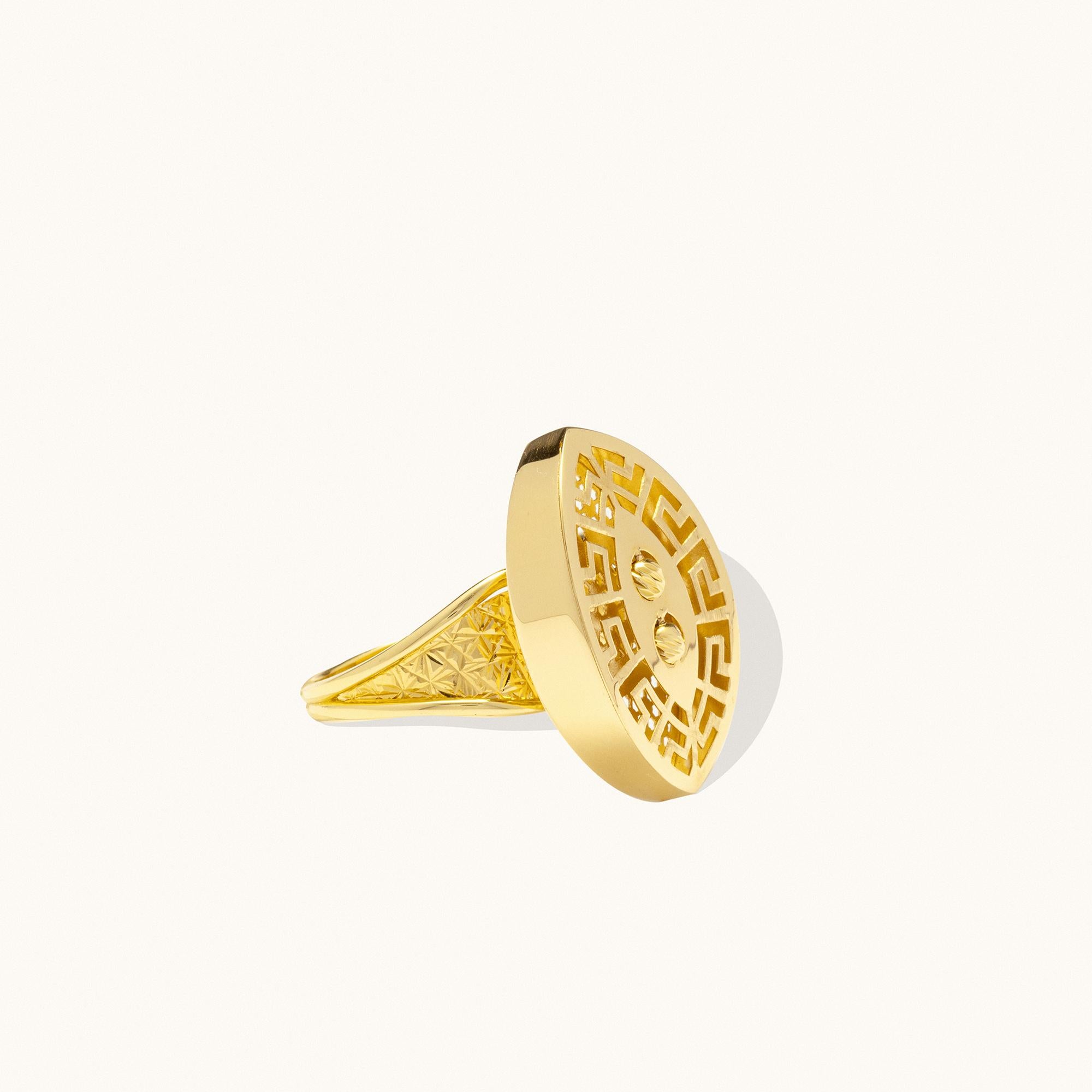 Modern Medusa's Eye Chunky Baroque Statement Ring Solid Gold Maximalist  14 Karat For Sale