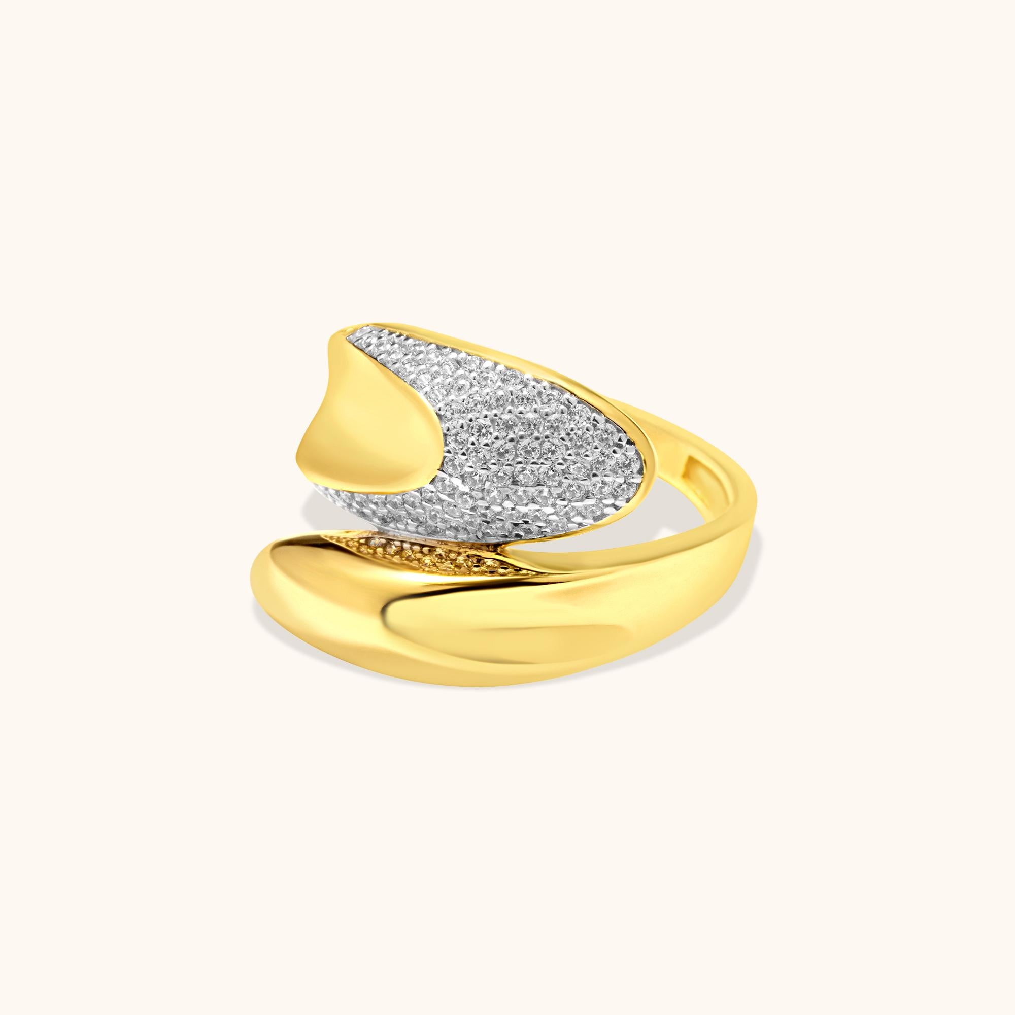 da uomo o donna Moonlight Curved Hug Pavé Bypass Zircon Ring Oro massiccio 14 carati in vendita