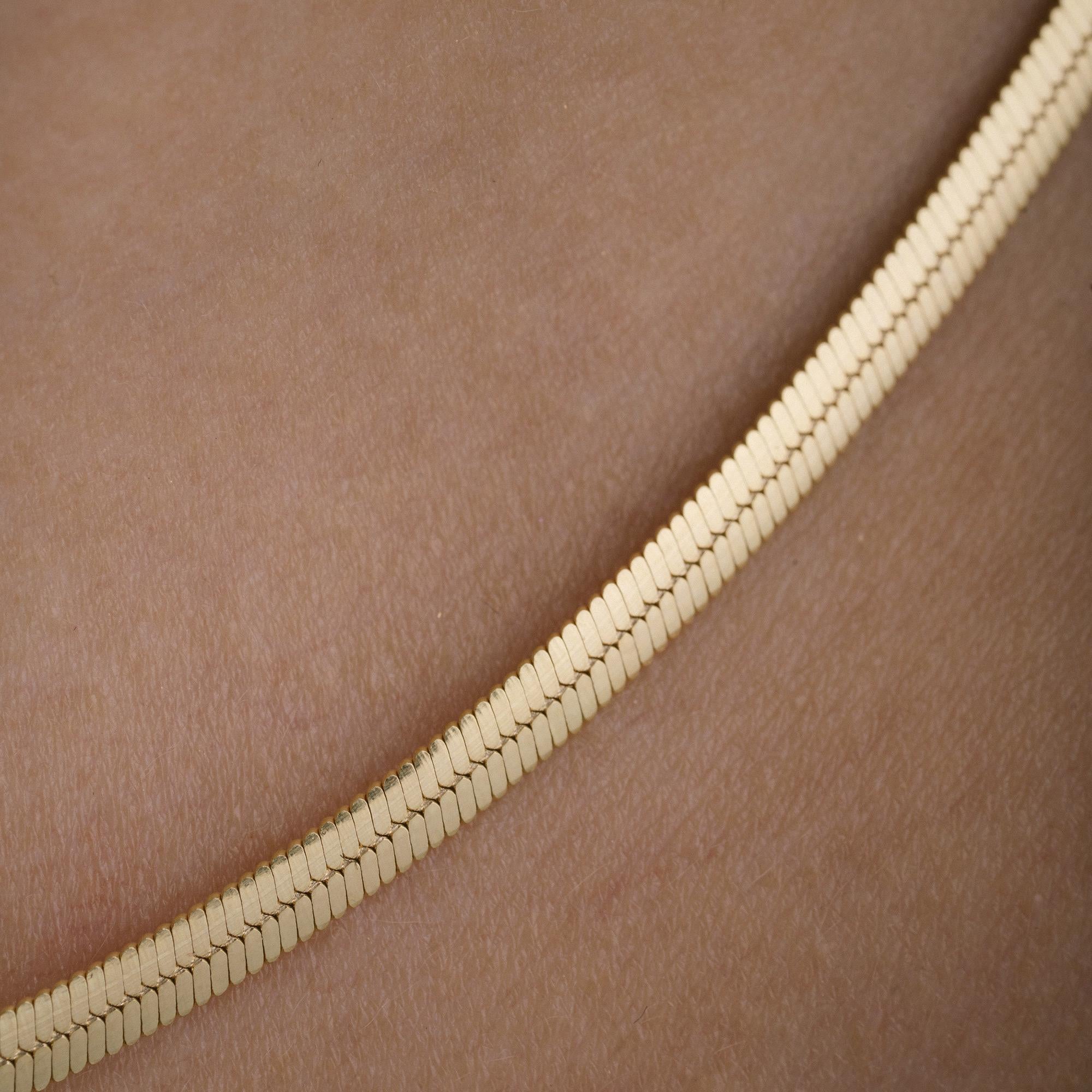 Italian Snake Layering Chain Necklace Solid Gold Minimalist Handmade  14 Karat In New Condition For Sale In Patchogue, NY