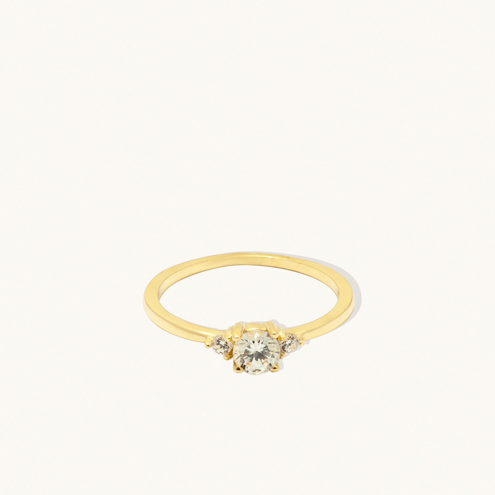 Zirkon Trilogie Edelstein Stapelbarer Ring Massiv Gold Minimalistisch 14 Karat (Moderne) im Angebot