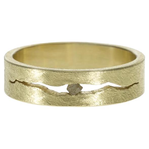 Ring aus massivem Gold mit Rohdiamant