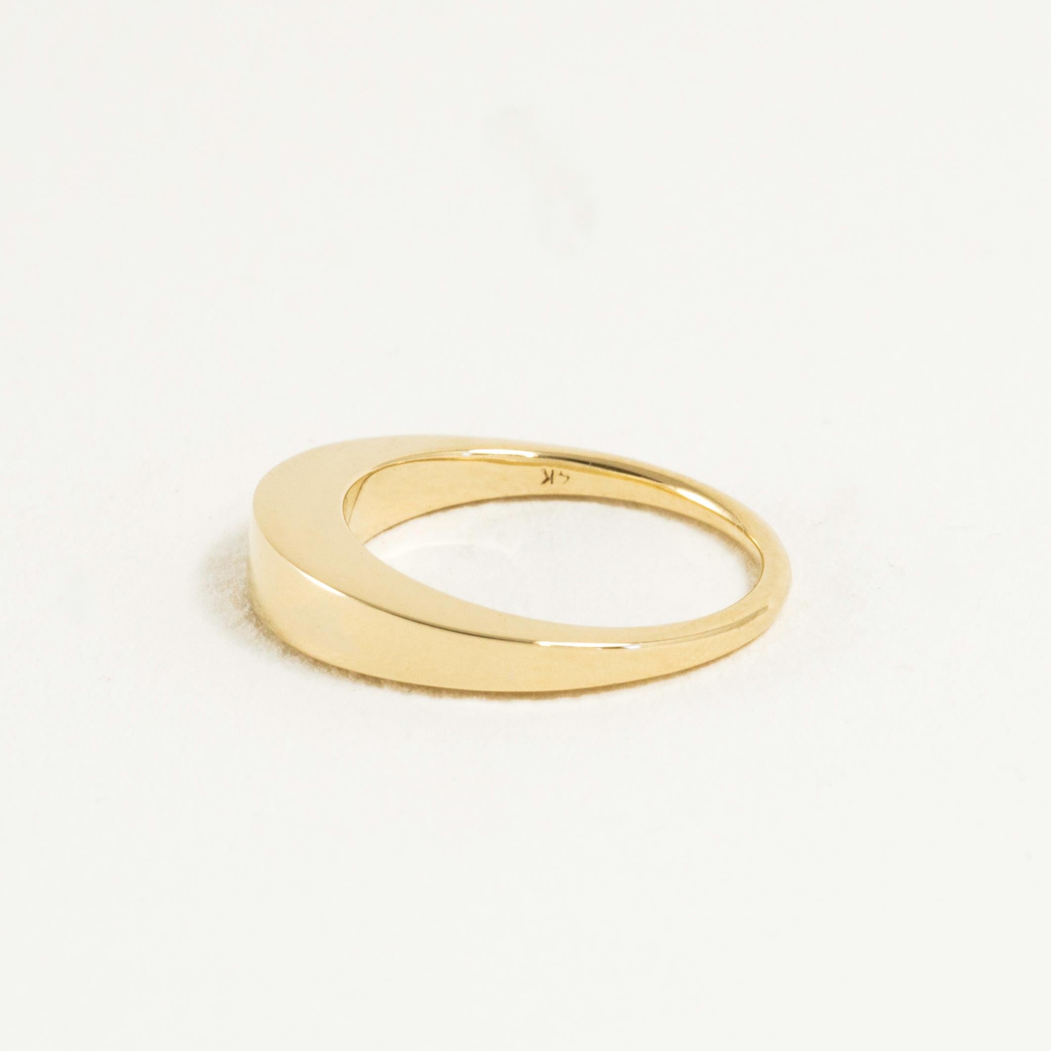 Solid Gold Square Ring Revolution 1