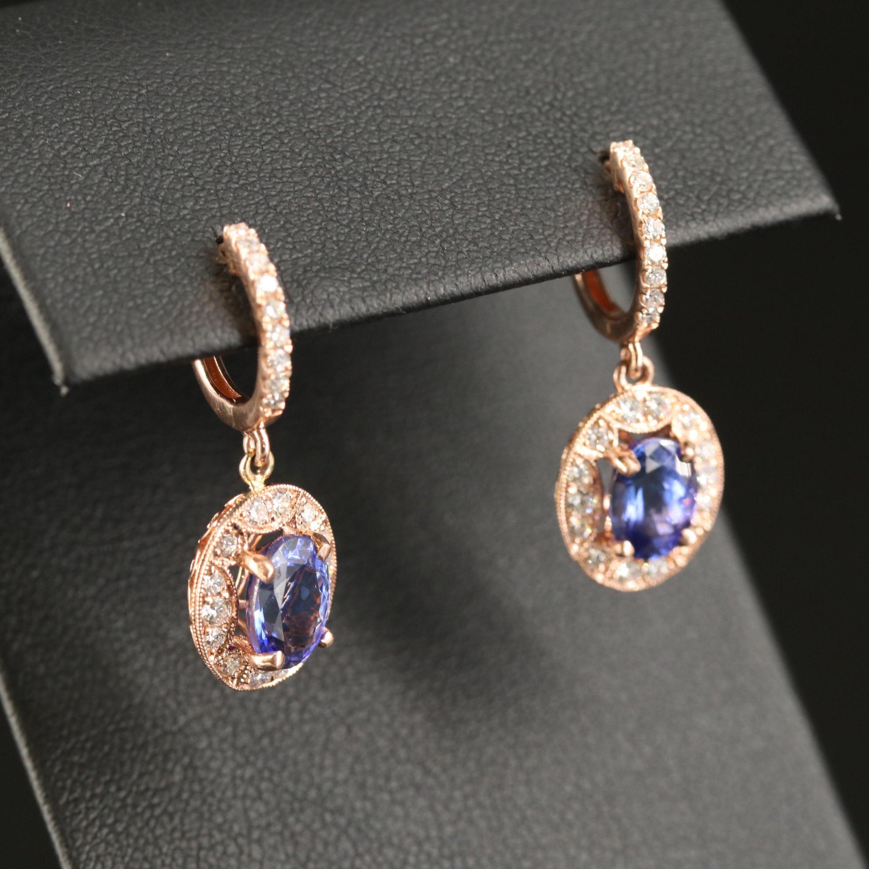 Ohrhänger aus massivem Gold mit Tansanit und Diamanten, geschliffene Ohrringe für ihr im Angebot 1