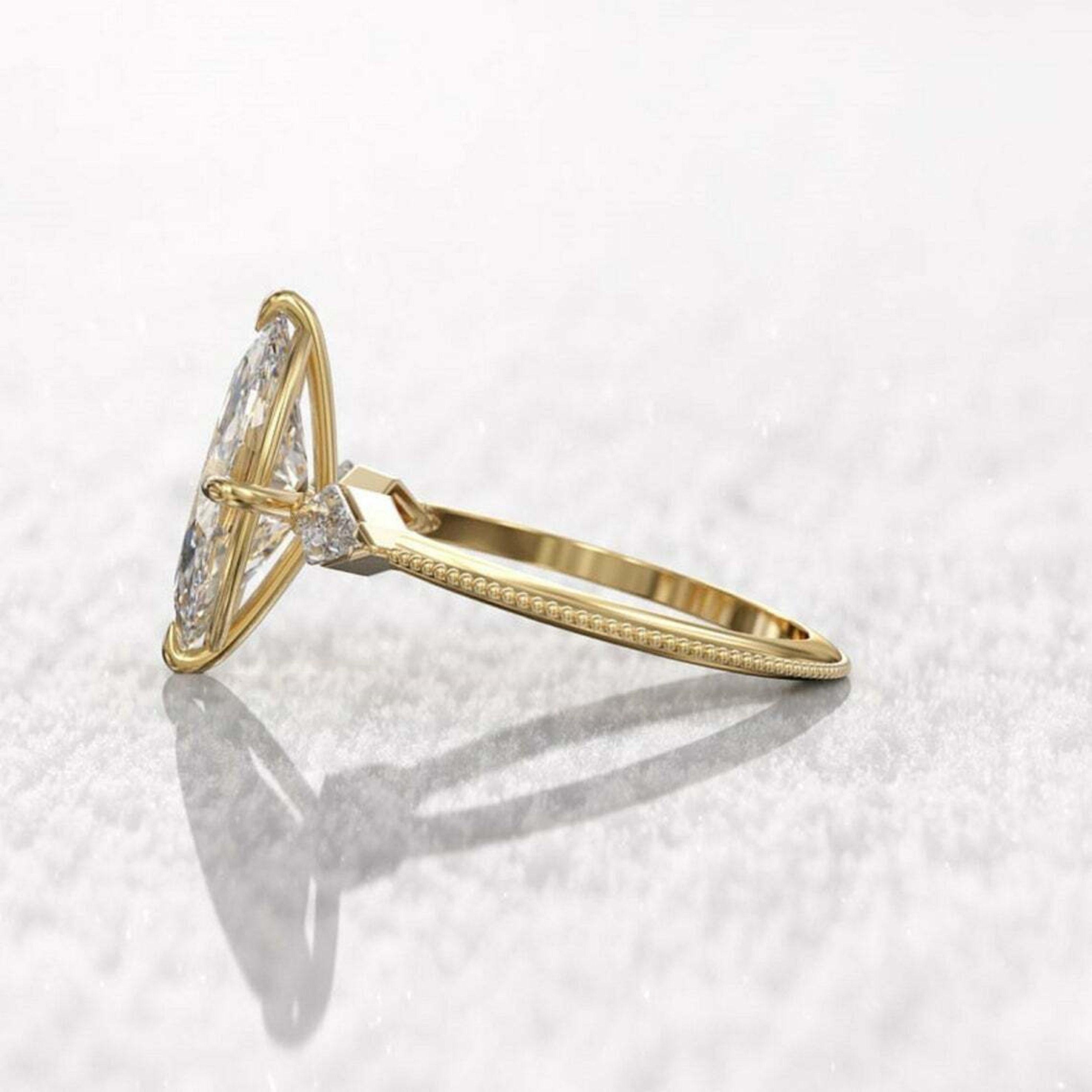 Im Angebot: Massiv Gold mit 2ct Marquise Cut Brautverlobungsring Versprechen () 2