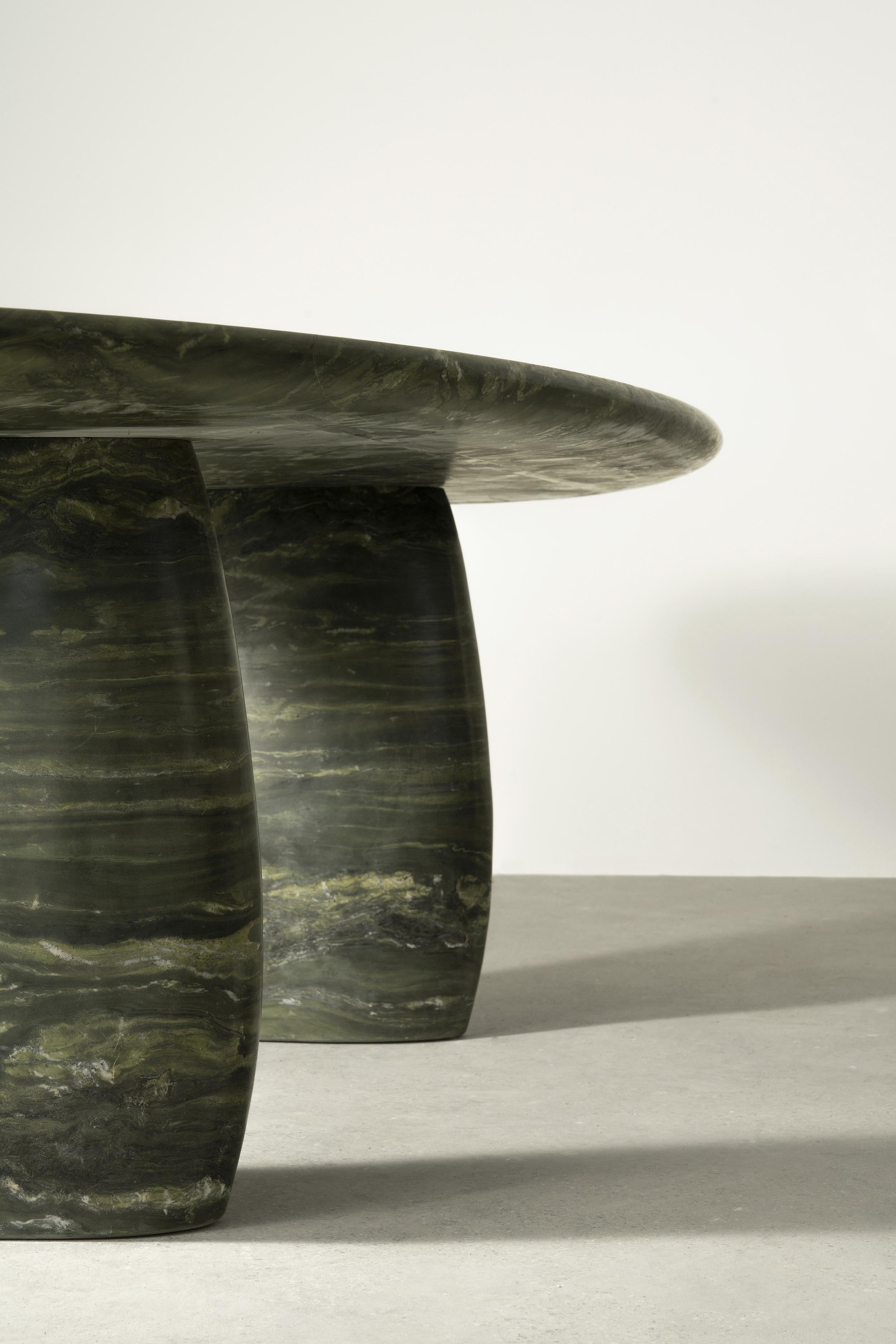 Table en granit massif en vente 2