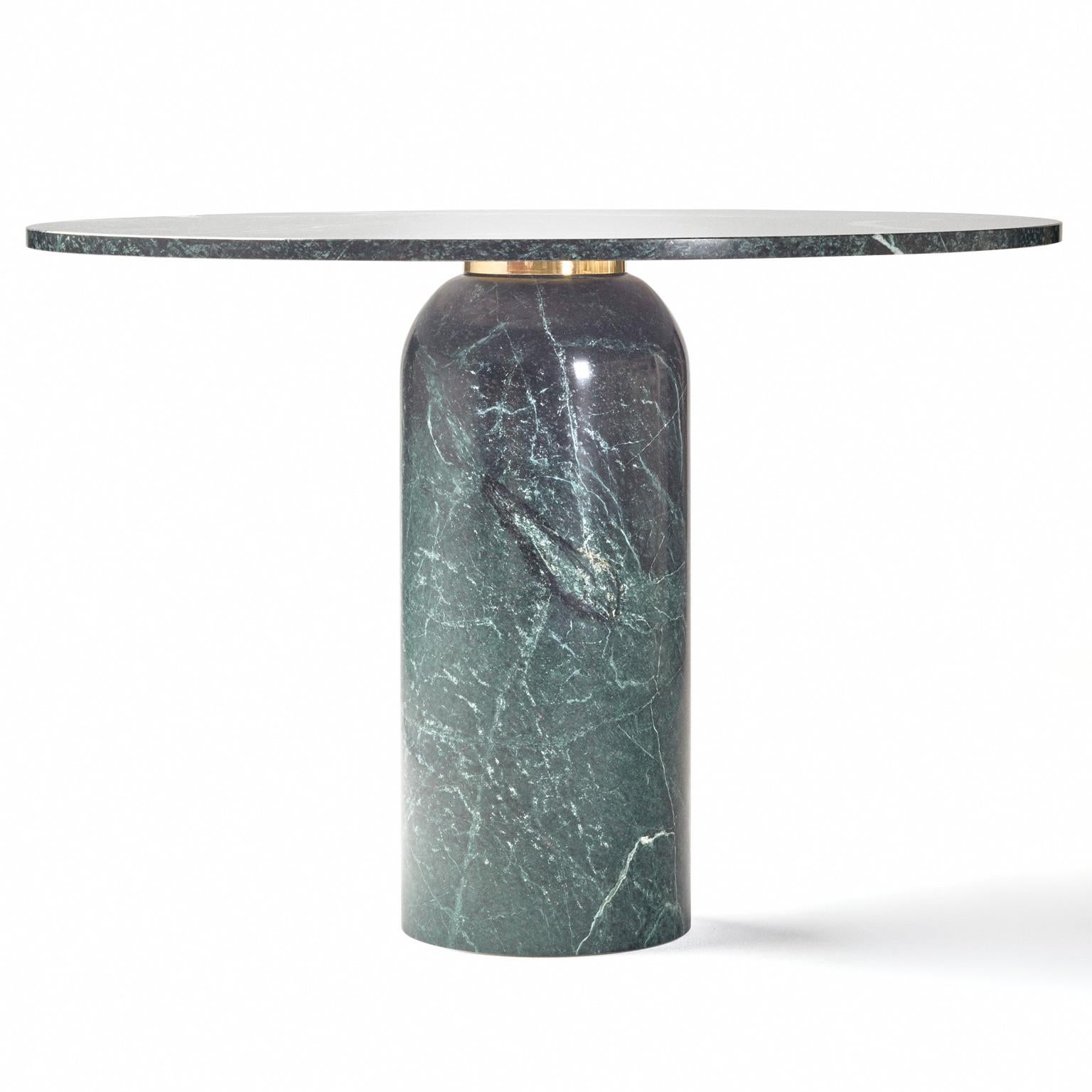 mármol macizo Macael Verde, mesa de comedor redonda con detalle de latón, Roser en venta 4