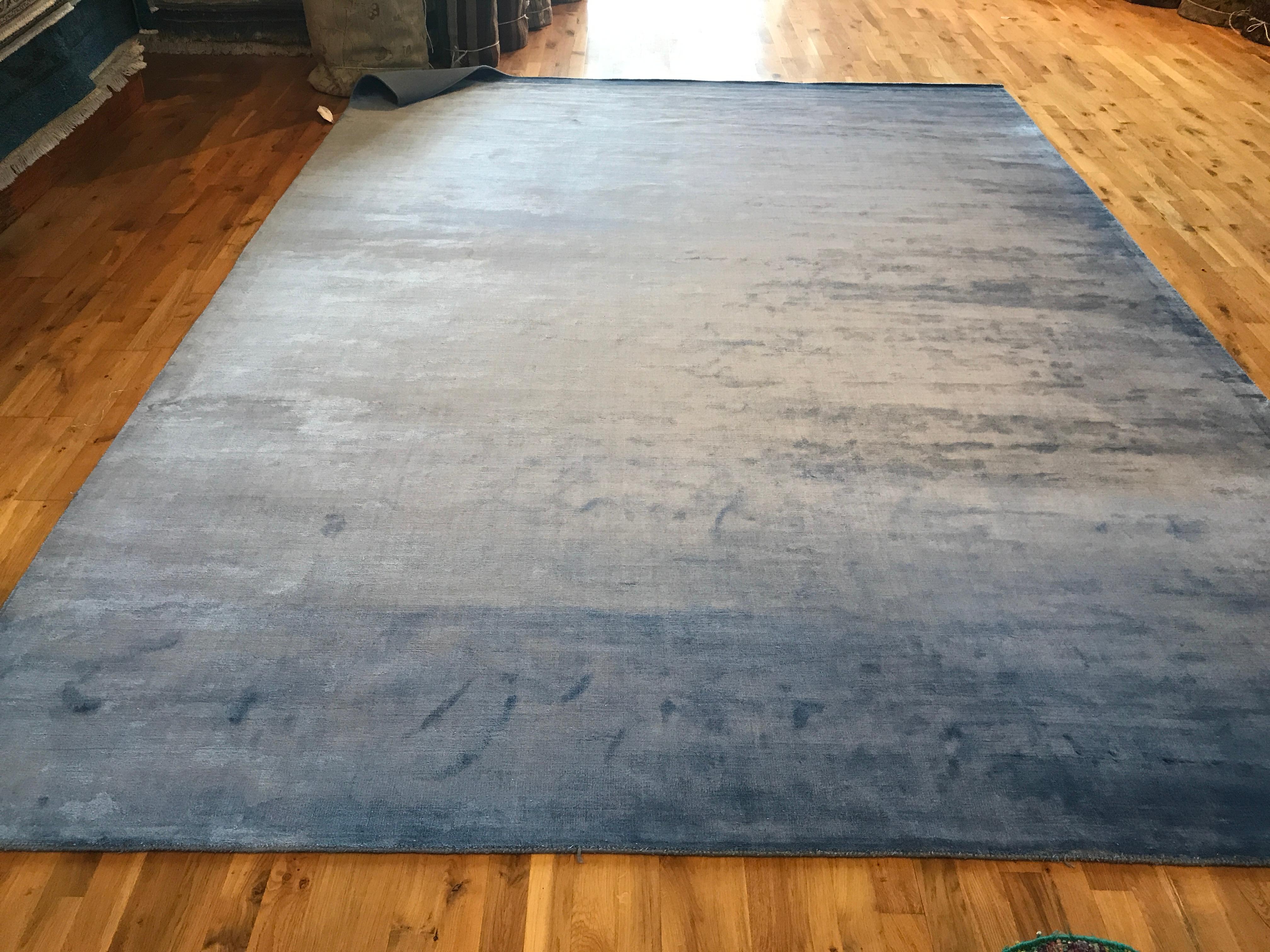Nepalese Solid Grey Rug For Sale