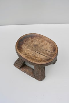 Solid hand Carved Wooden Stool Bamileke Cameroon Afrika